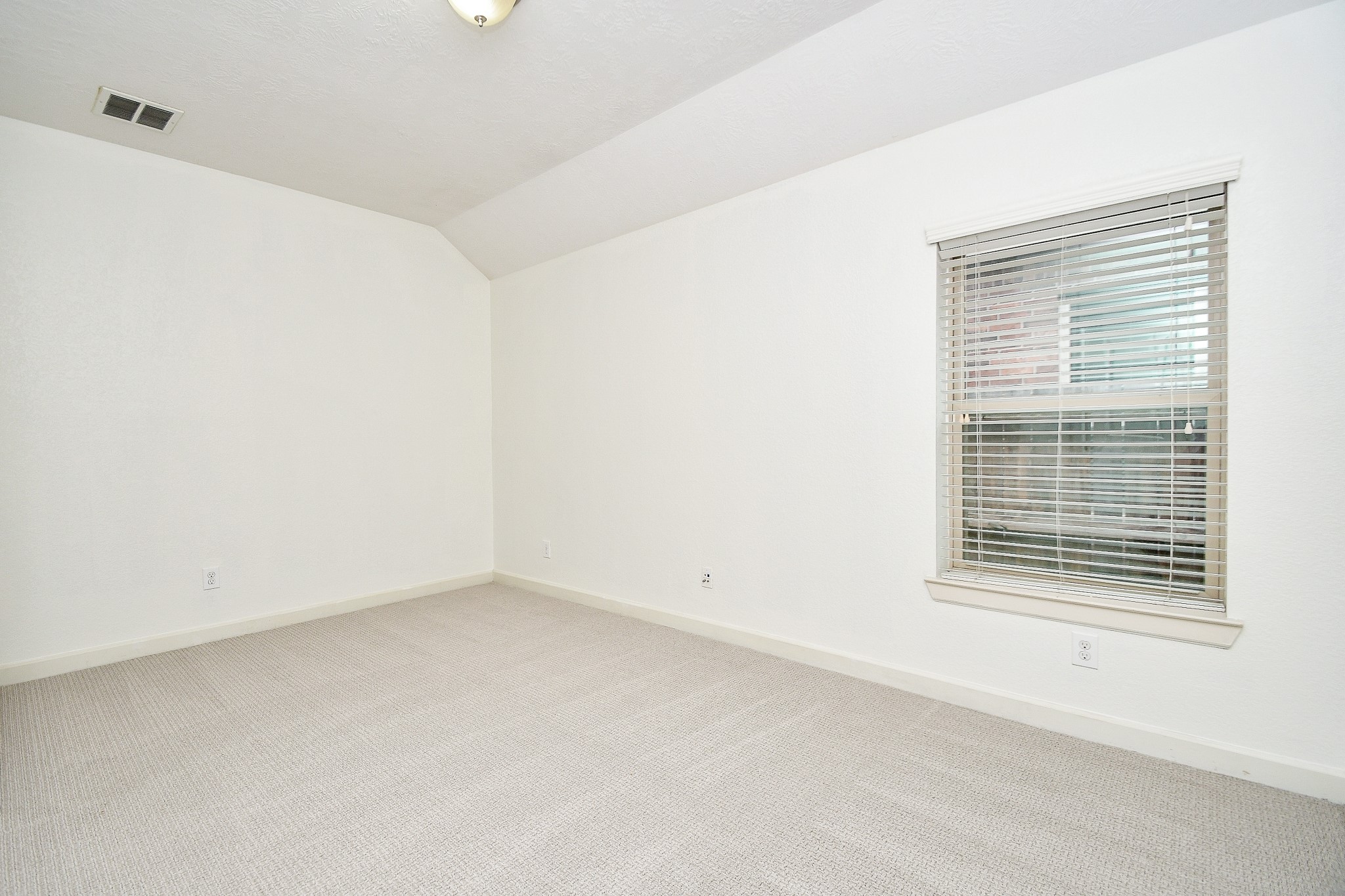 5754 Slate Valley Court Property Photo 21