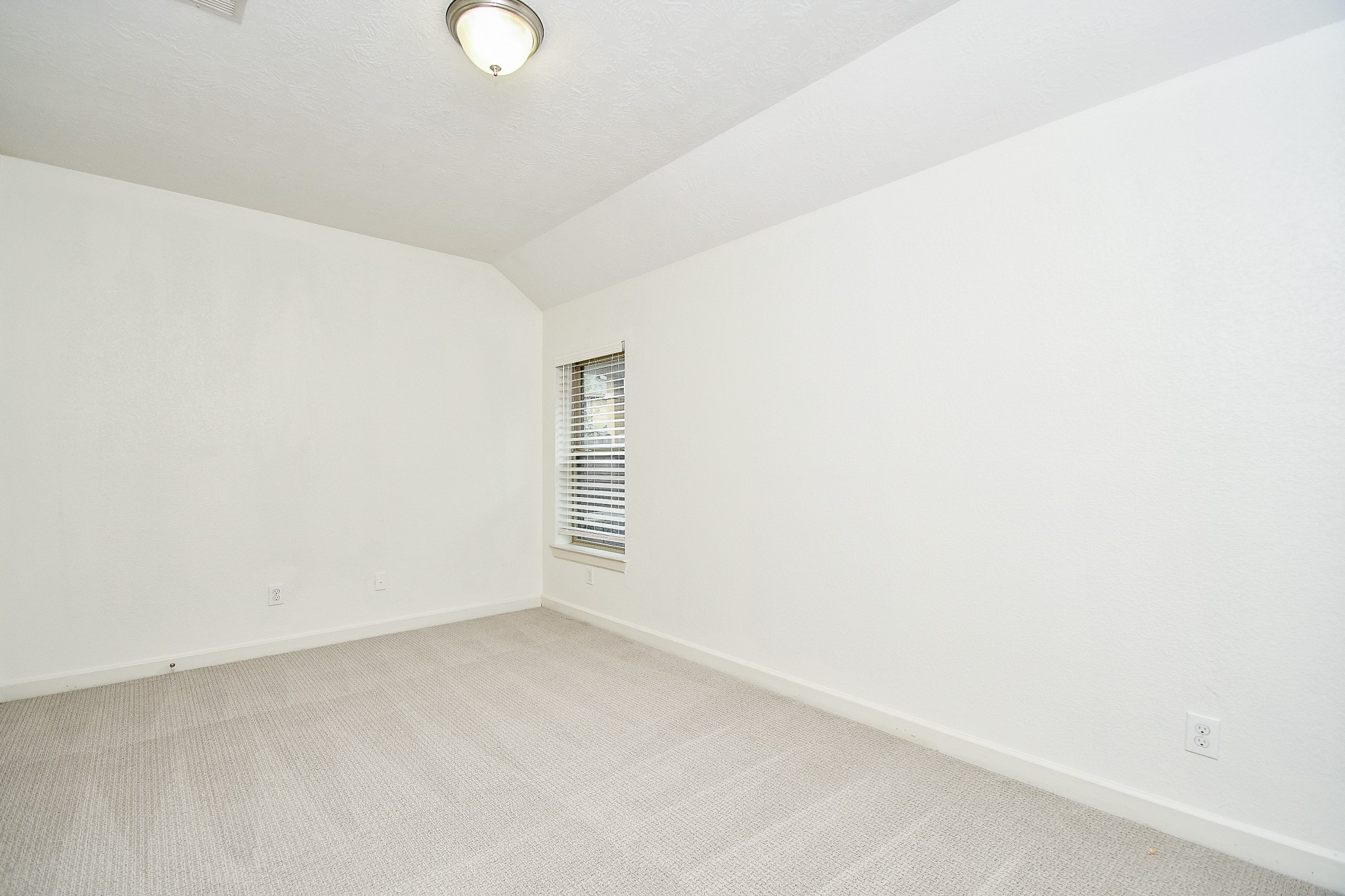 5754 Slate Valley Court Property Photo 24