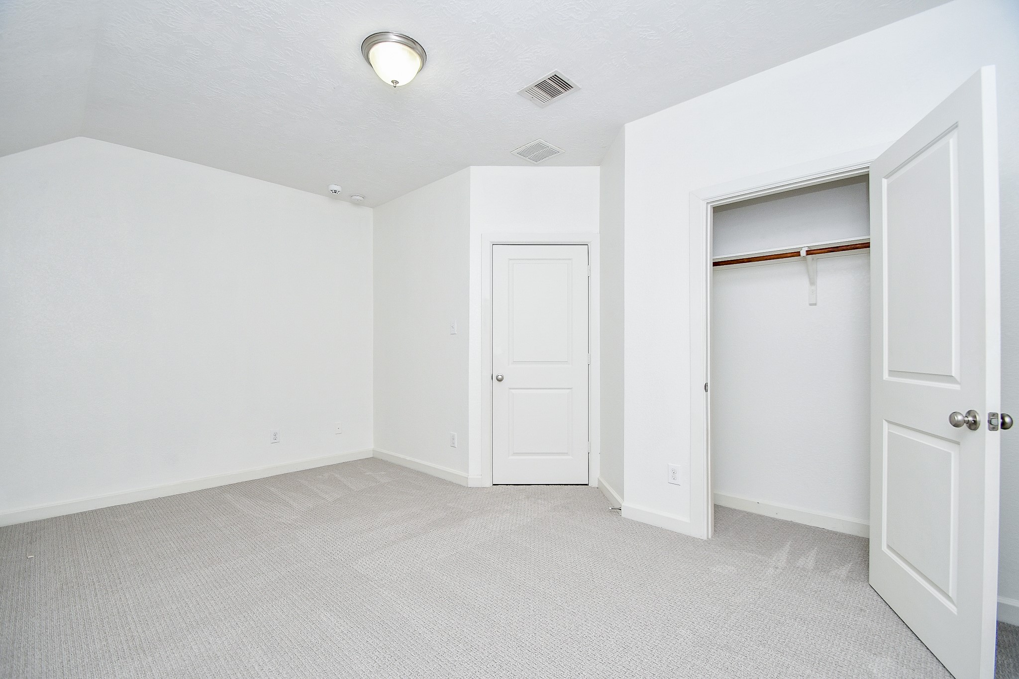 5754 Slate Valley Court Property Photo 25