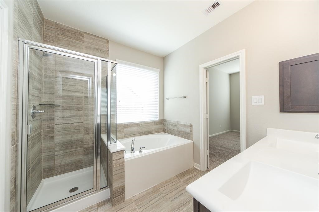 5626 Verona Ridge Drive Property Photo 15