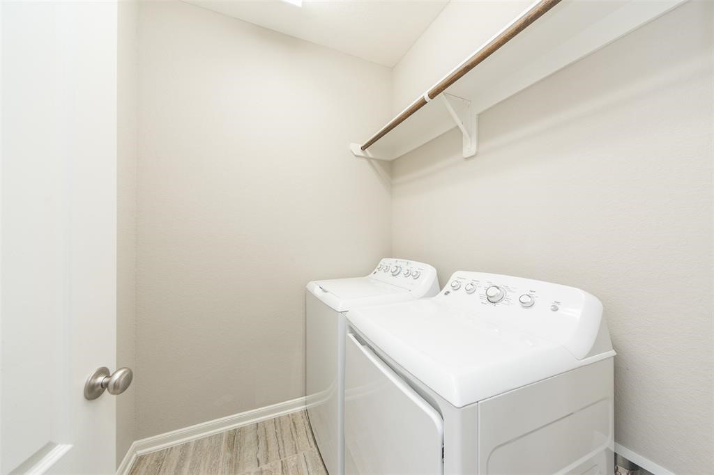 5626 Verona Ridge Drive Property Photo 17