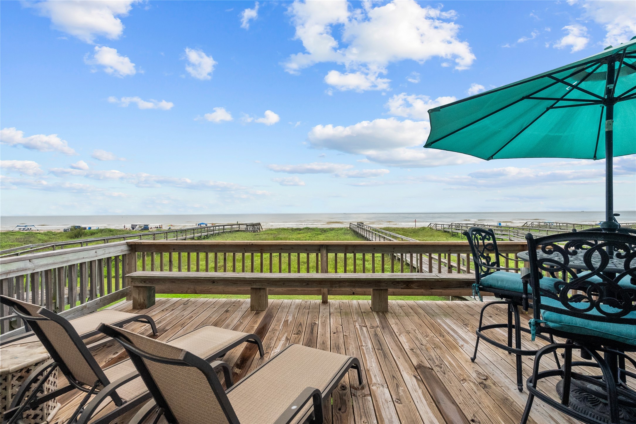 2406 Blue Water Highway Property Photo 2