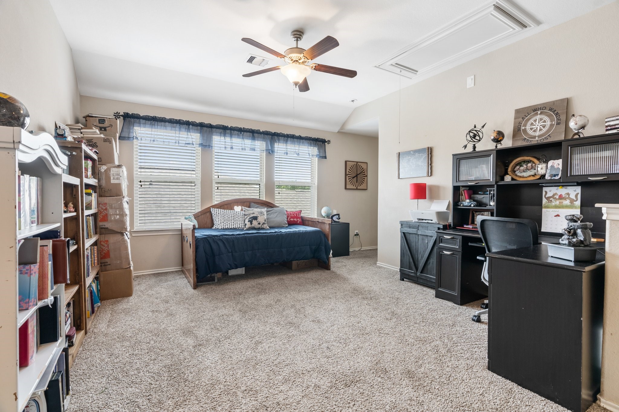 8342 Broadleaf Avenue Property Photo 16