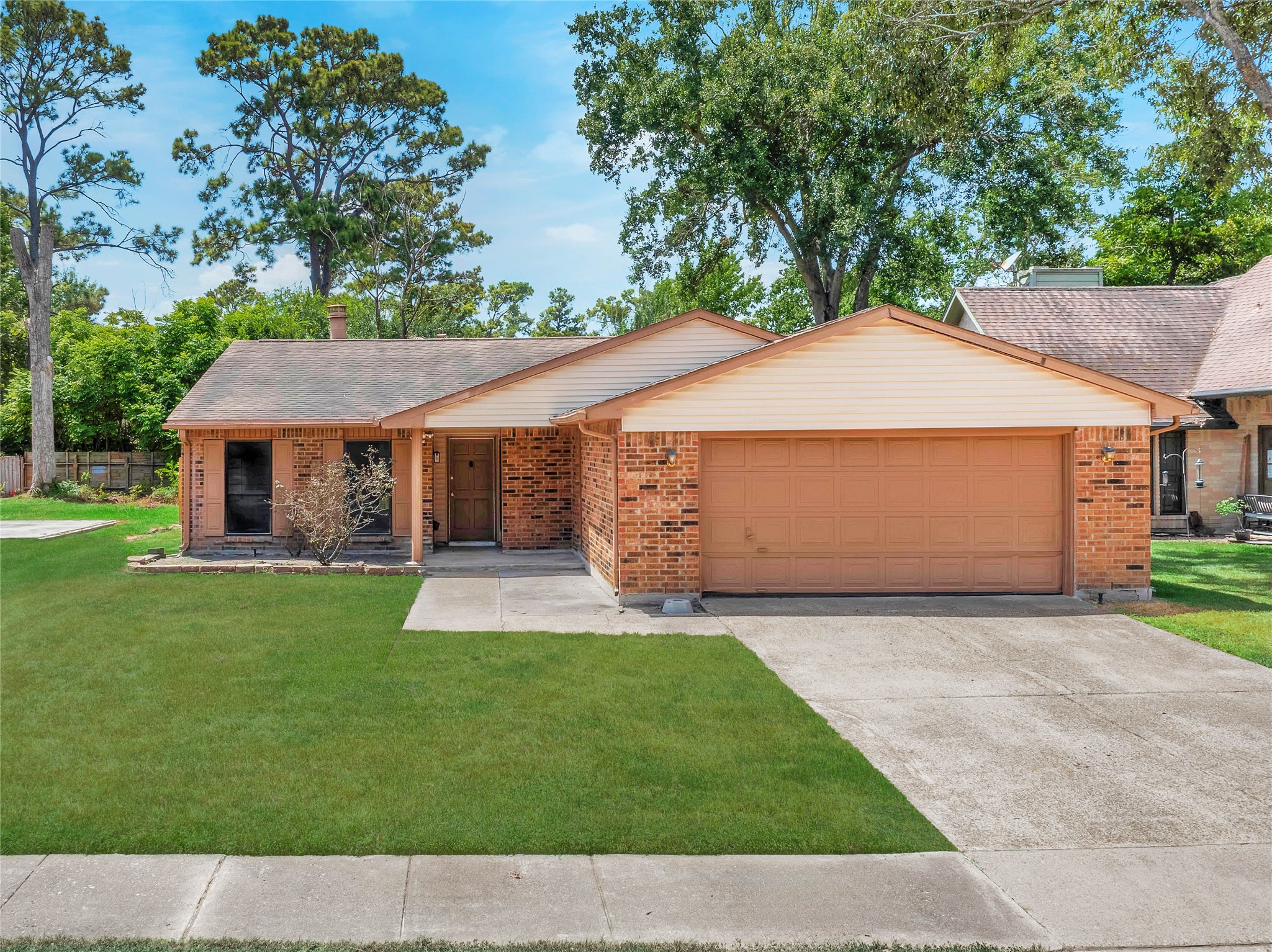 2614 Hummingbird Lane Property Photo 1