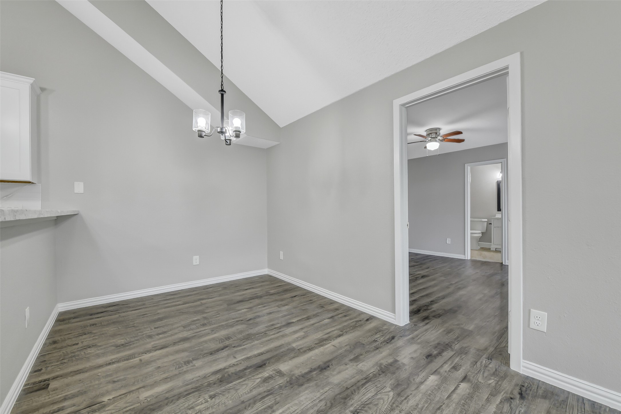9908 Green Meadow Drive Property Photo 17