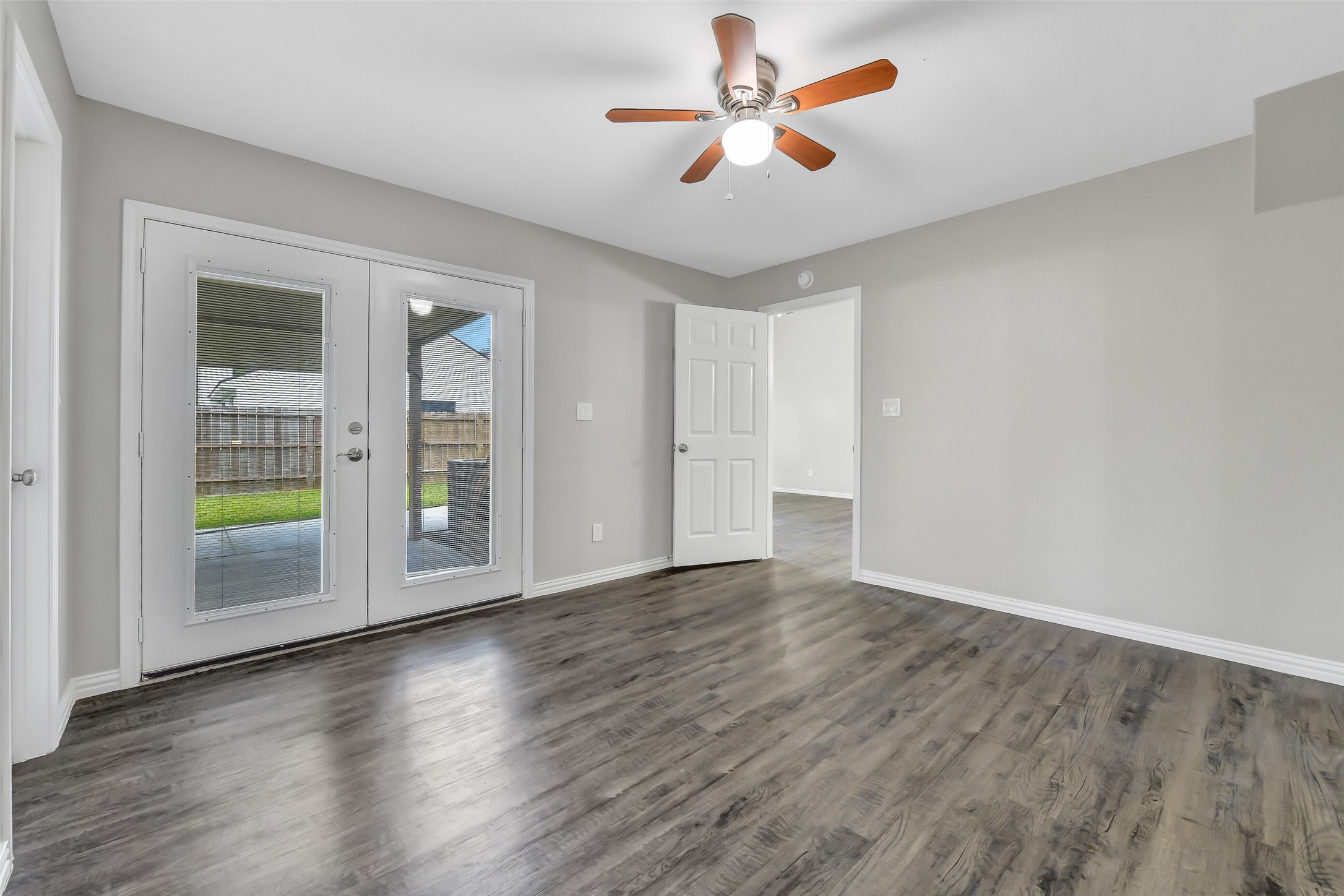 9908 Green Meadow Drive Property Photo 22