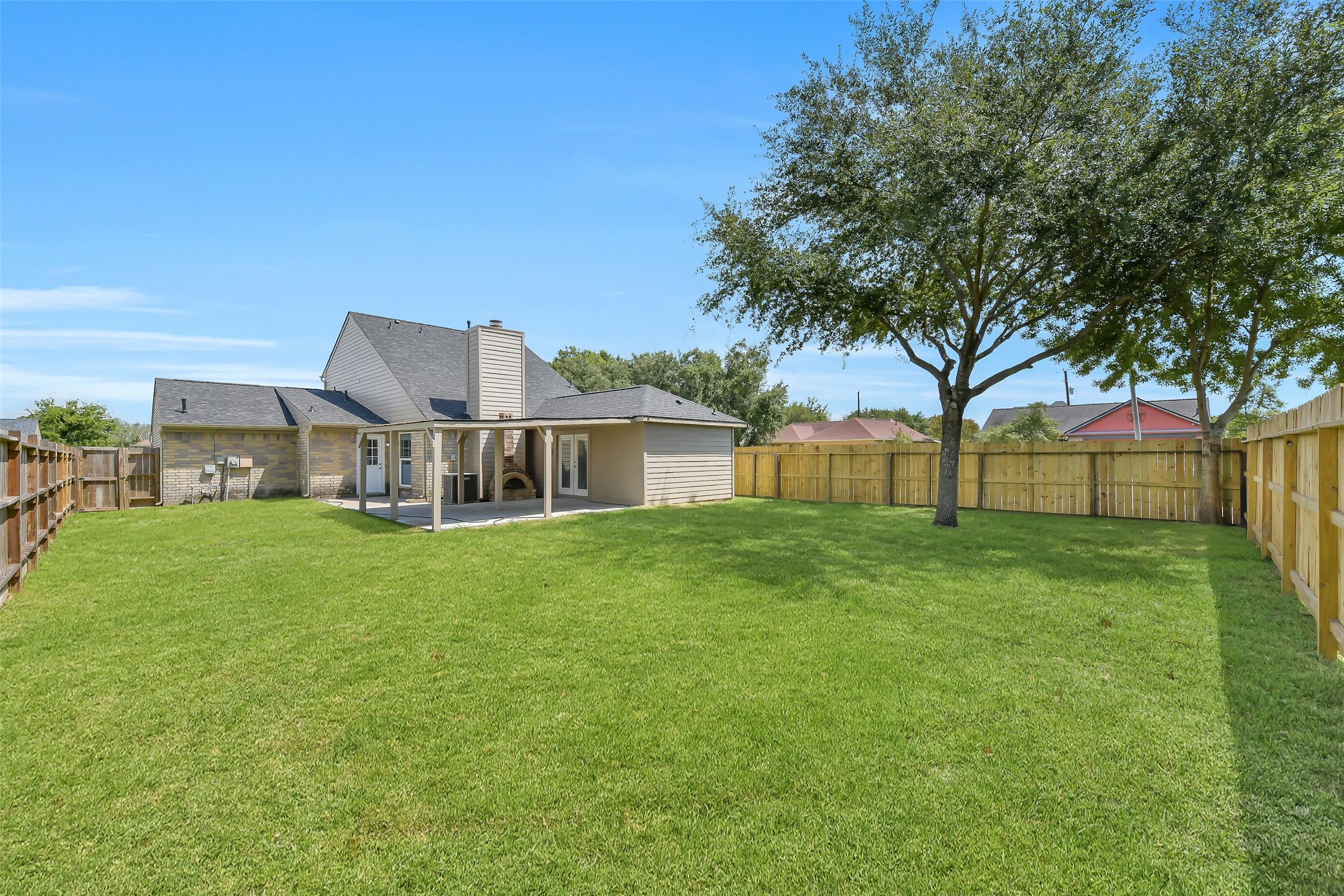 9908 Green Meadow Drive Property Photo 33