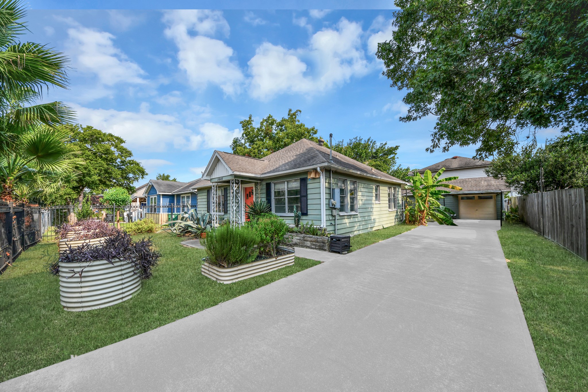 5645 Barremore Street Property Photo 3