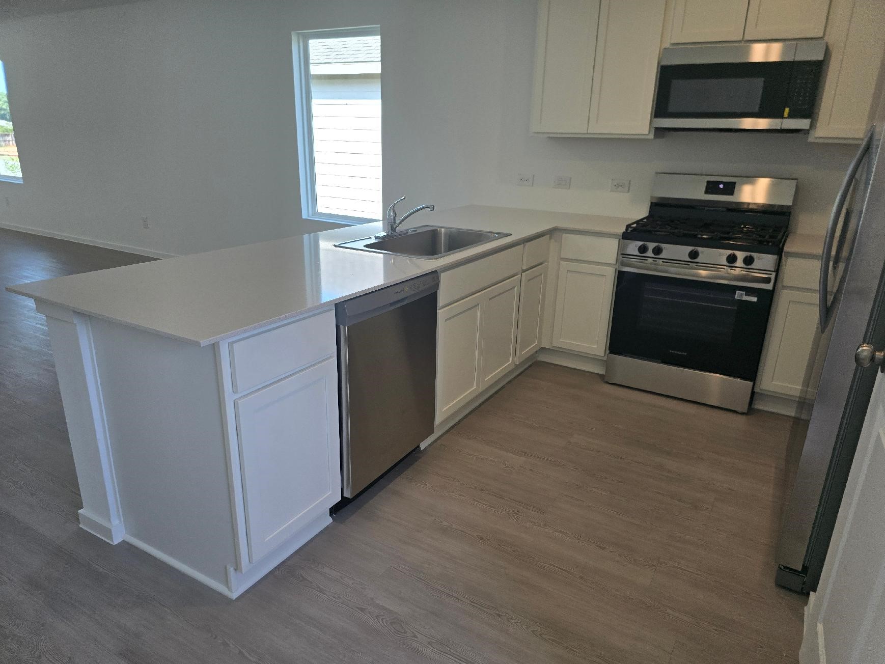 25557 Blossom Court Property Photo 8