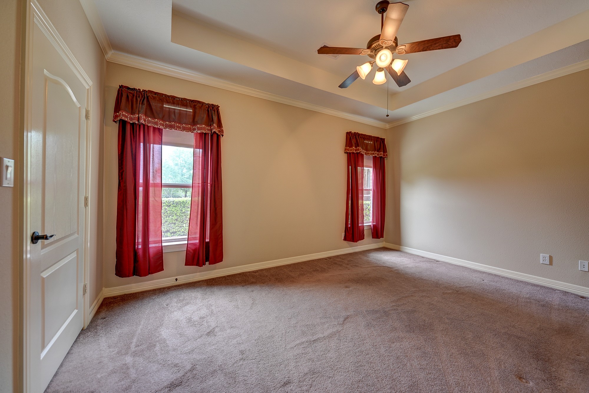 324 Howard Street Property Photo 26