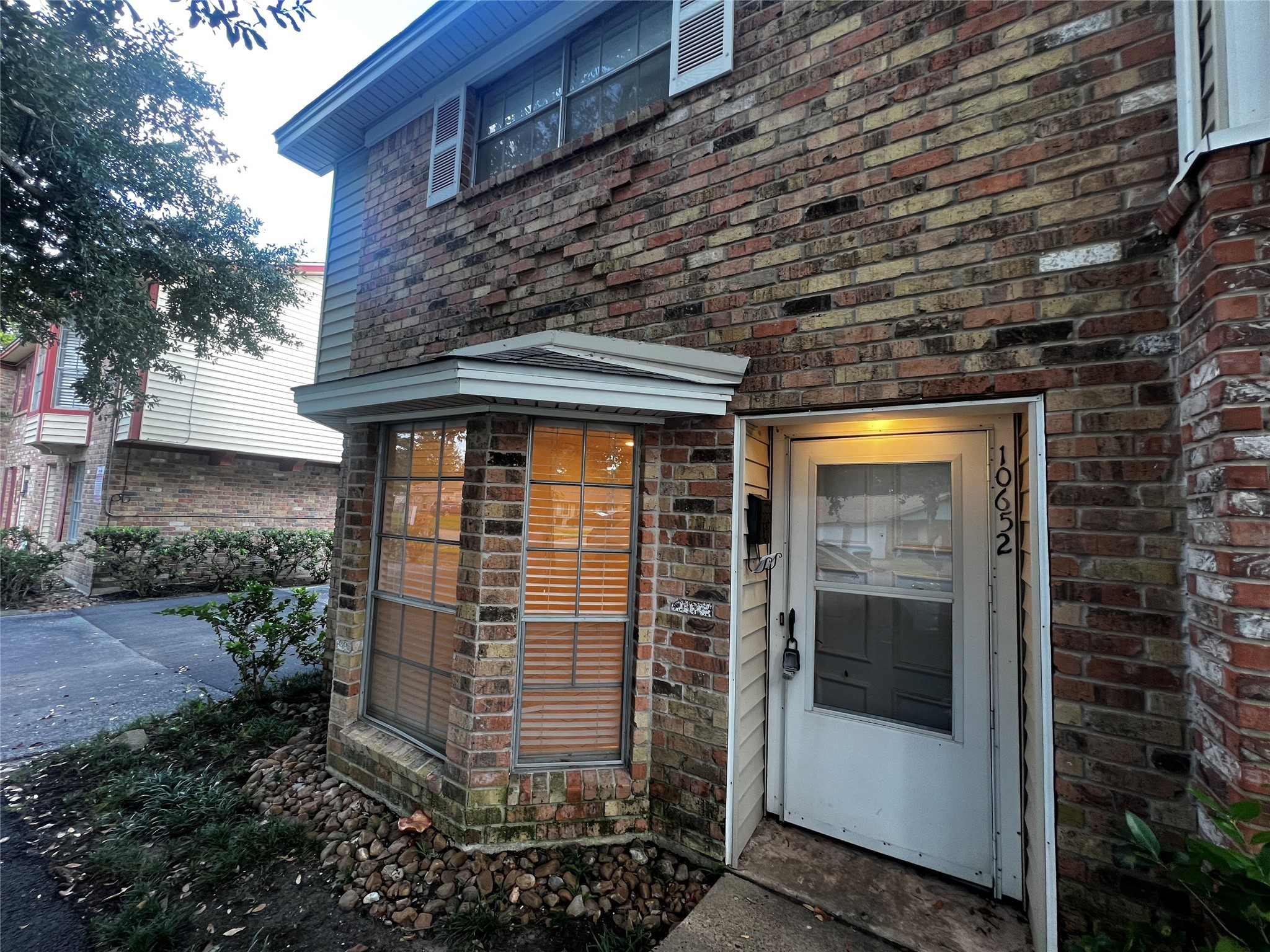 10652 Hazelhurst Drive 29 Property Photo 1