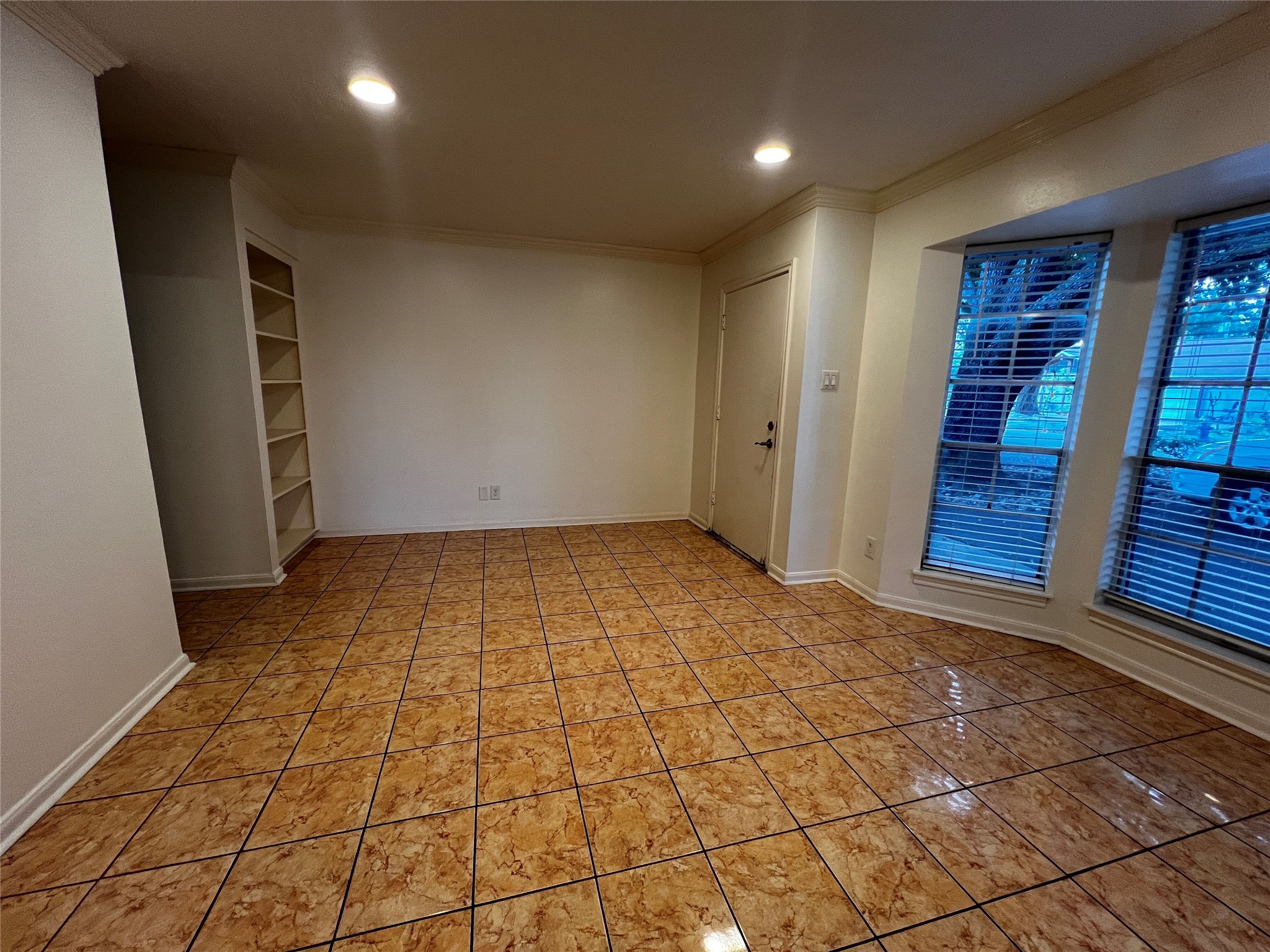 10652 Hazelhurst Drive 29 Property Photo 4