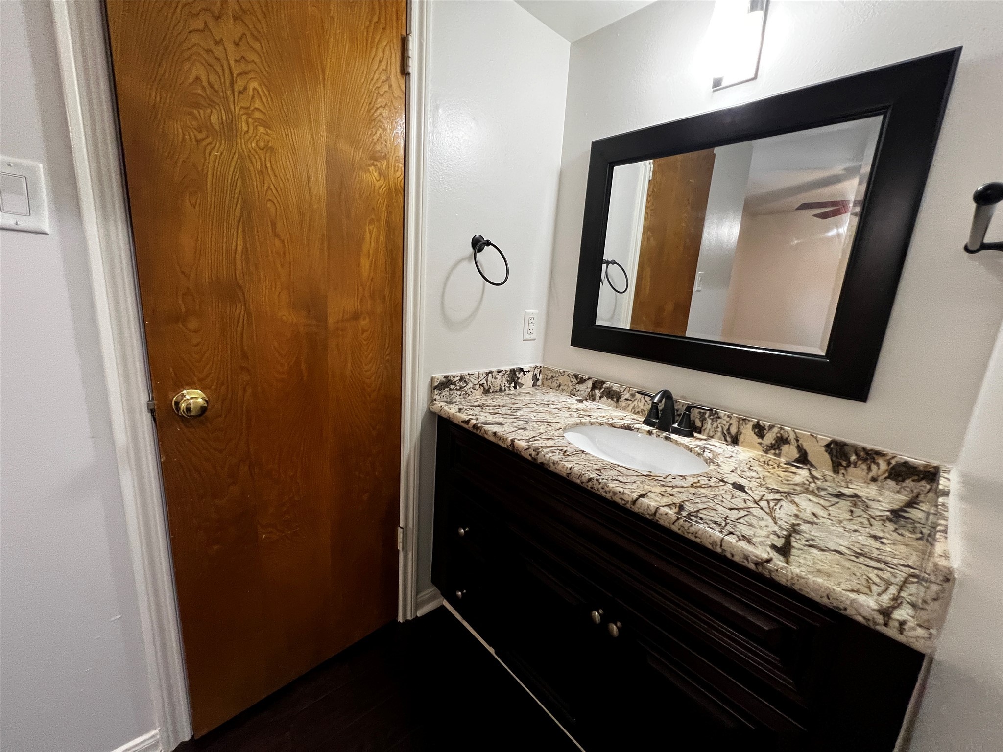 10652 Hazelhurst Drive 29 Property Photo 19