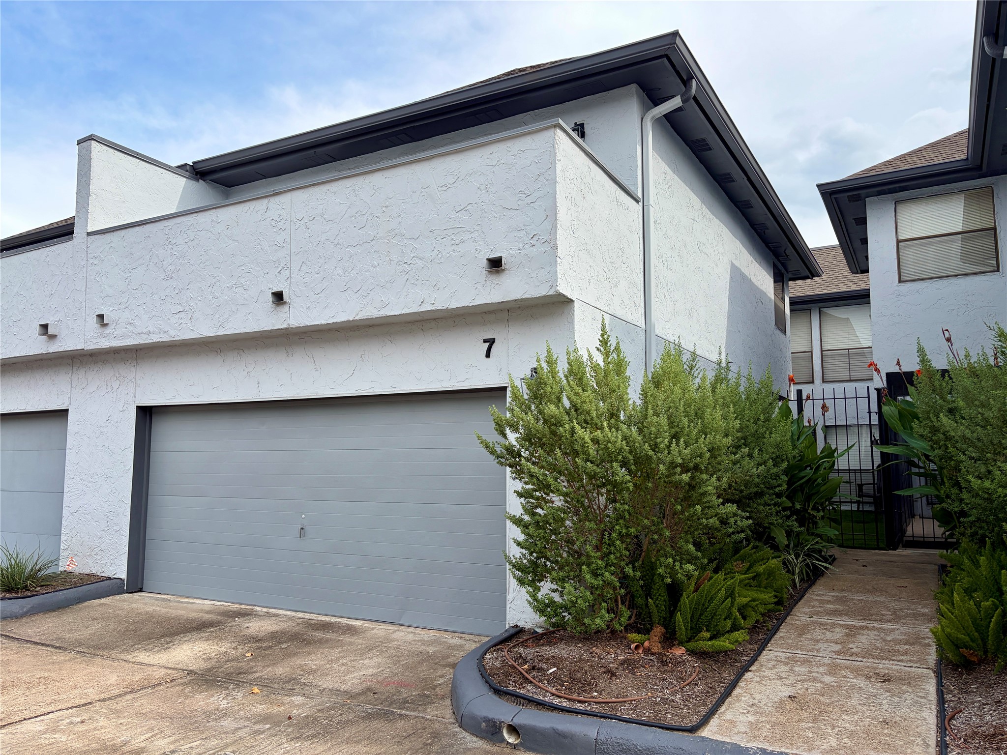 1914 Augusta Drive 7 Property Photo 13