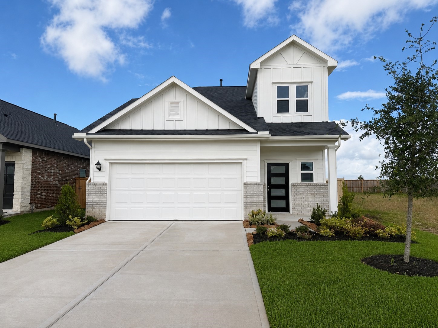 353 Stone Placa Trail Property Photo 1