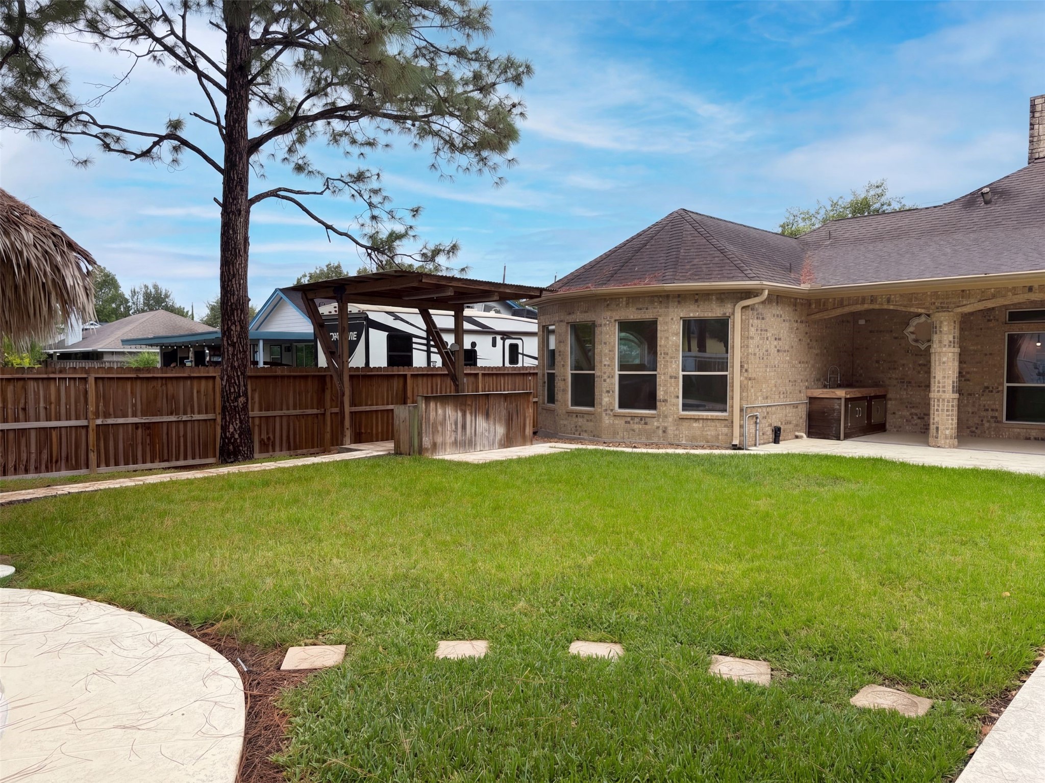 1005 Lewis Drive Property Photo 13
