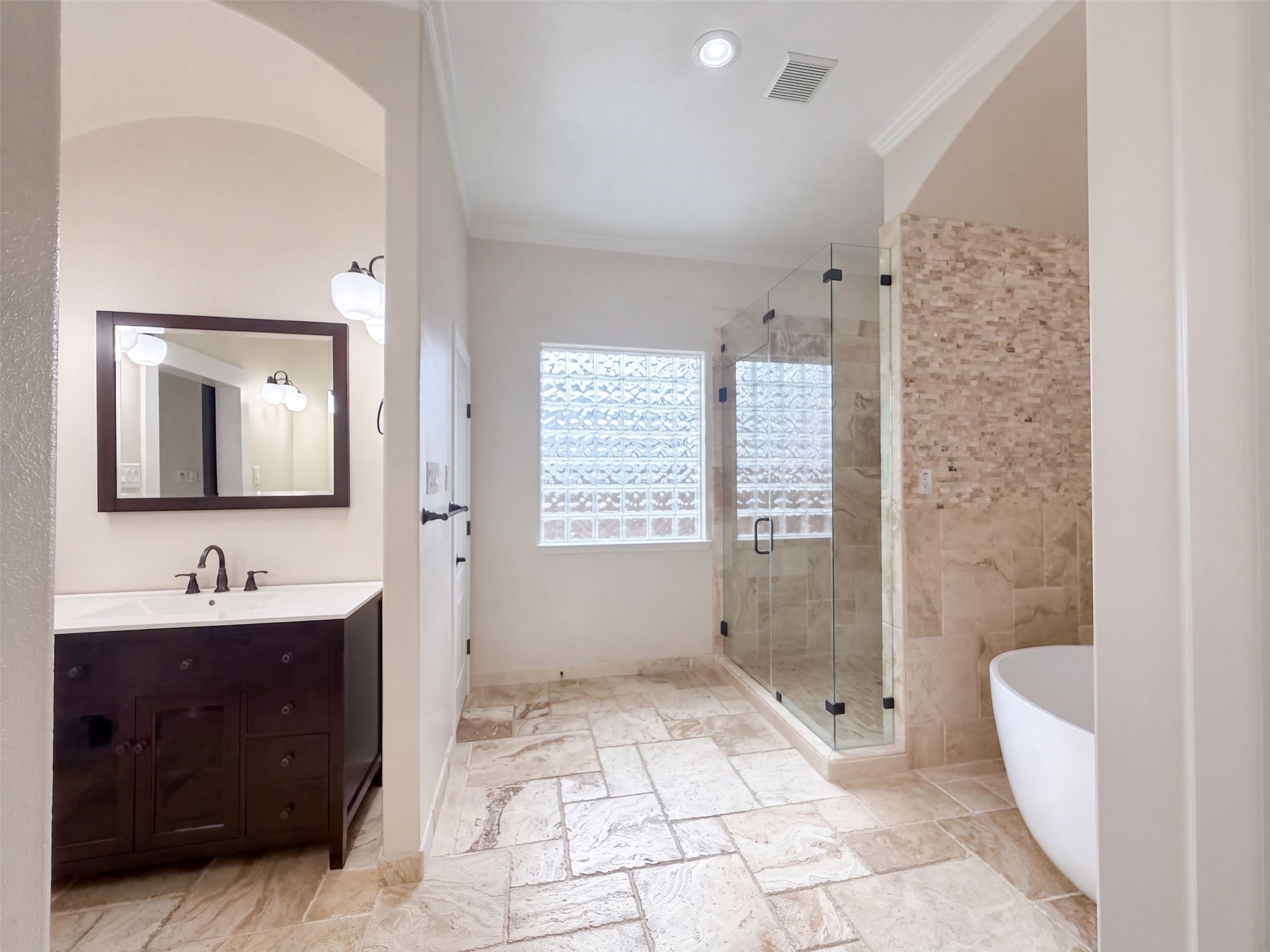 1005 Lewis Drive Property Photo 22
