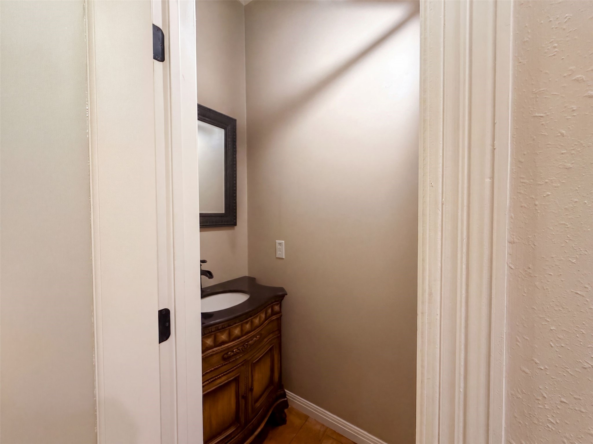 1005 Lewis Drive Property Photo 28