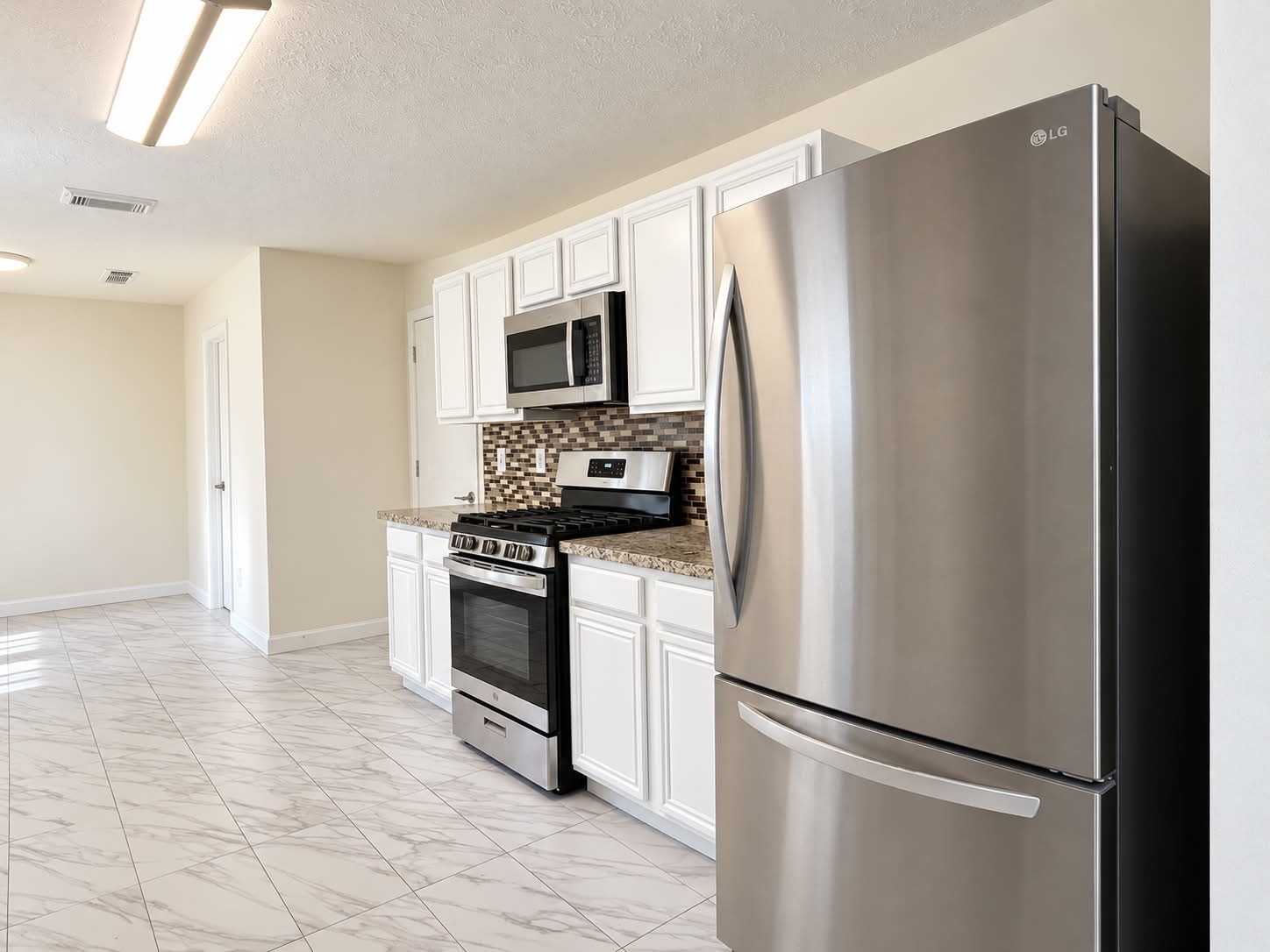 18131 Eganville Circle Property Photo 11