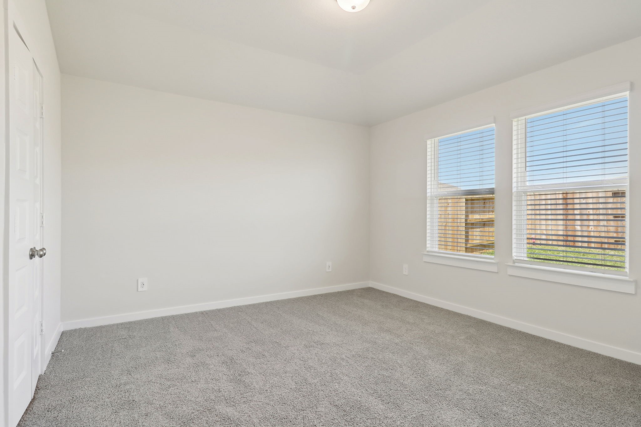 15553 Olive Terrace Trail Property Photo 16