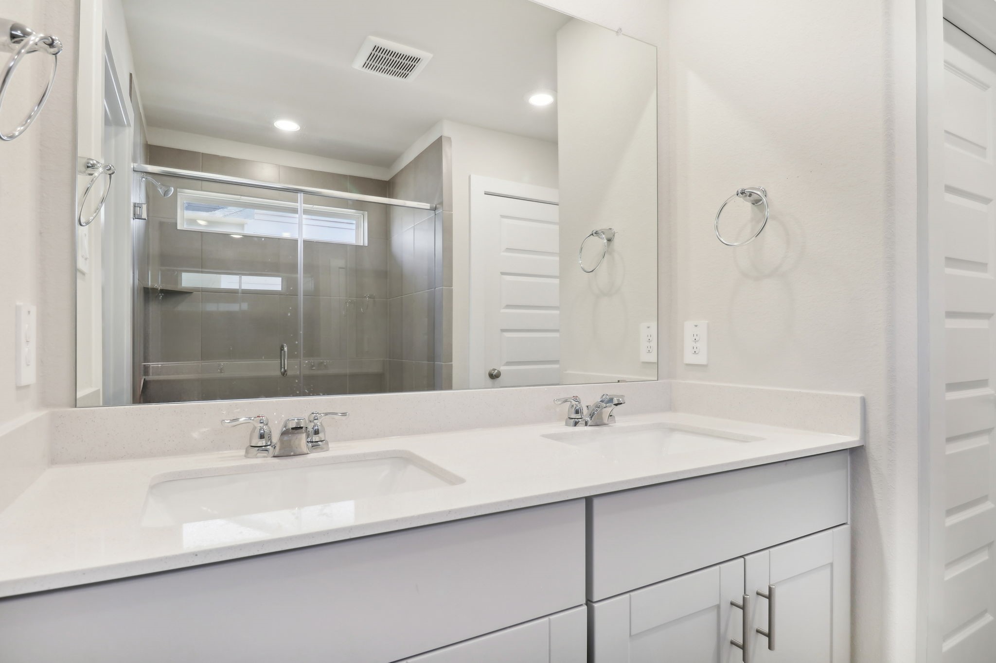 15553 Olive Terrace Trail Property Photo 18