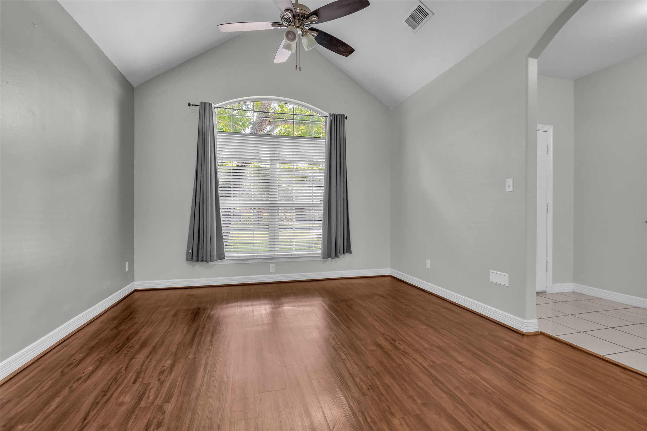 13198 Lazy Lane Property Photo 5