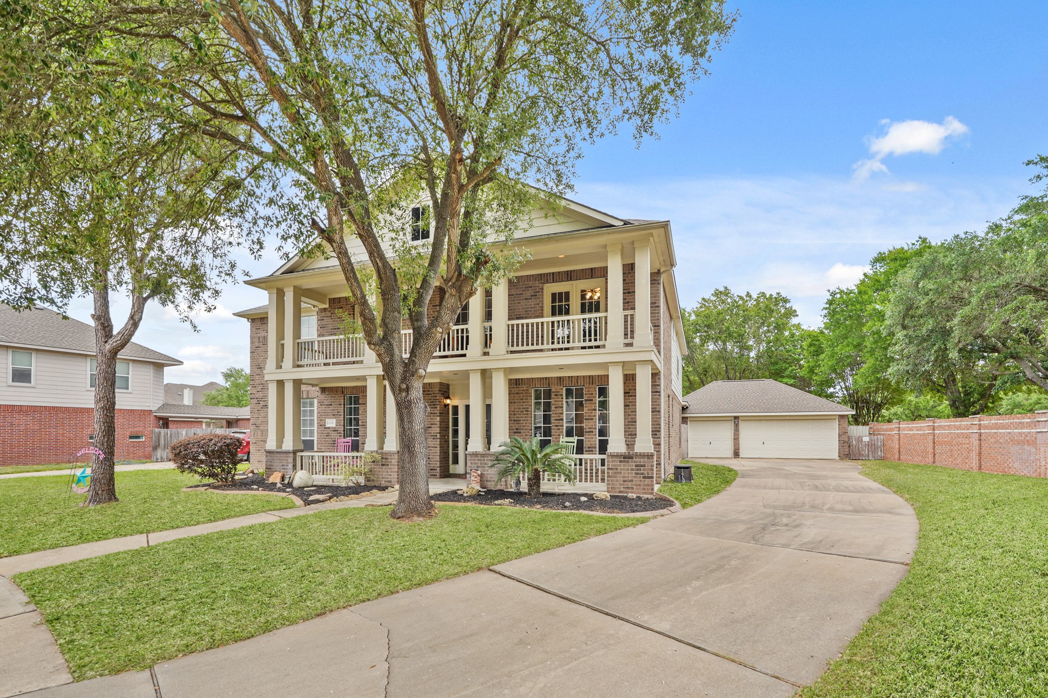 24902 Kayvon Court Property Photo 1