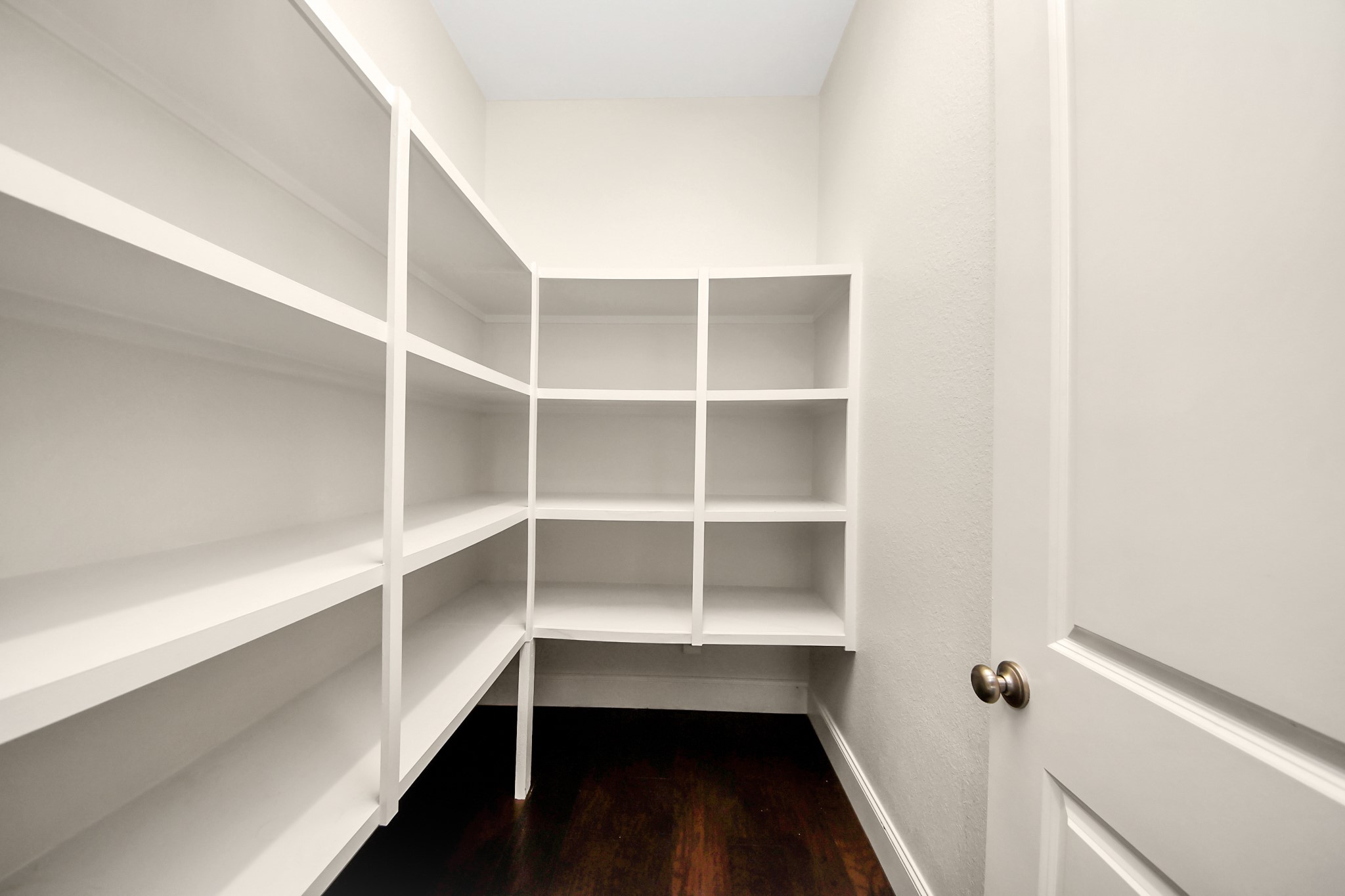 9814 Carver Drive Property Photo 10