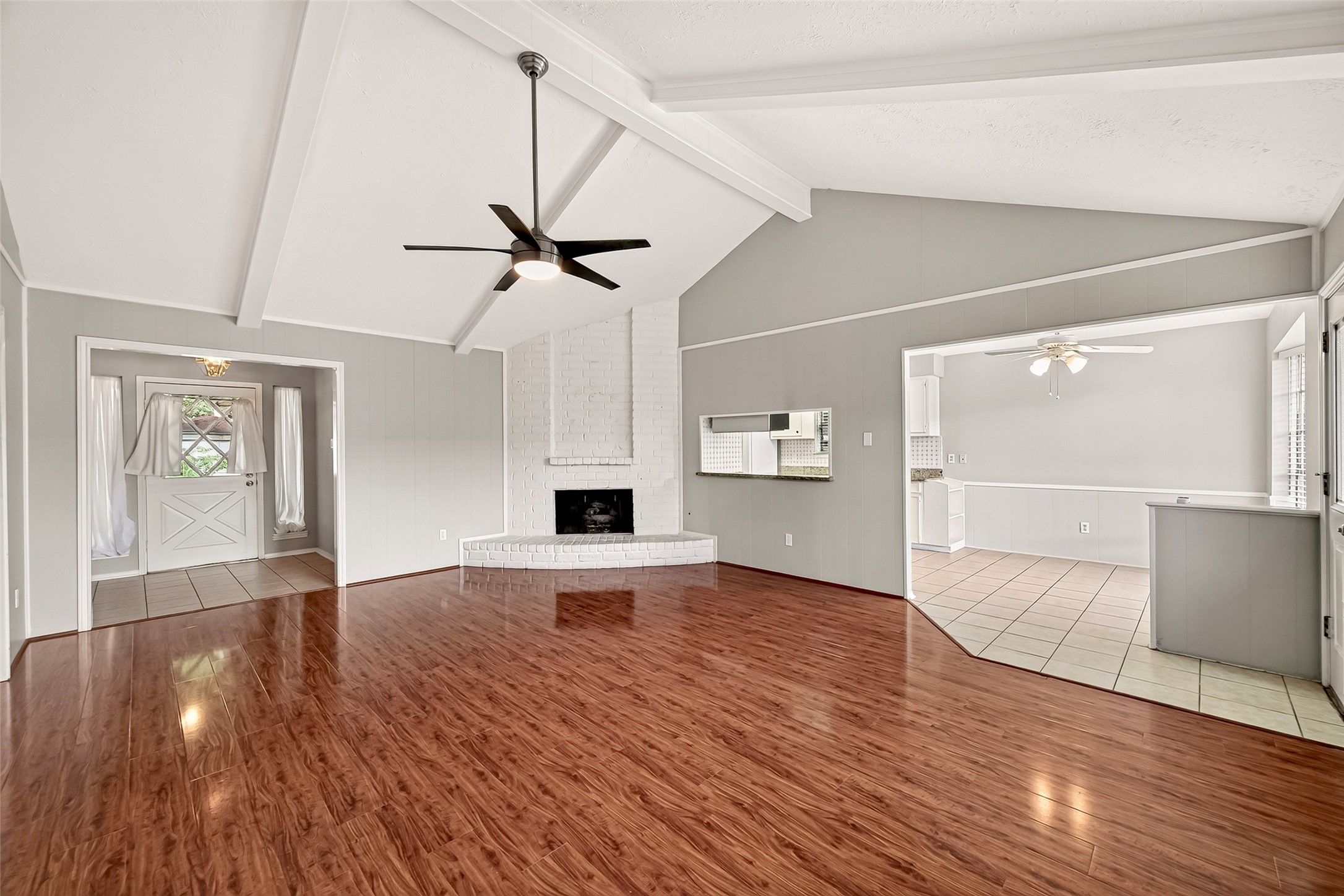 13511 Brook Hollow Drive Property Photo 13
