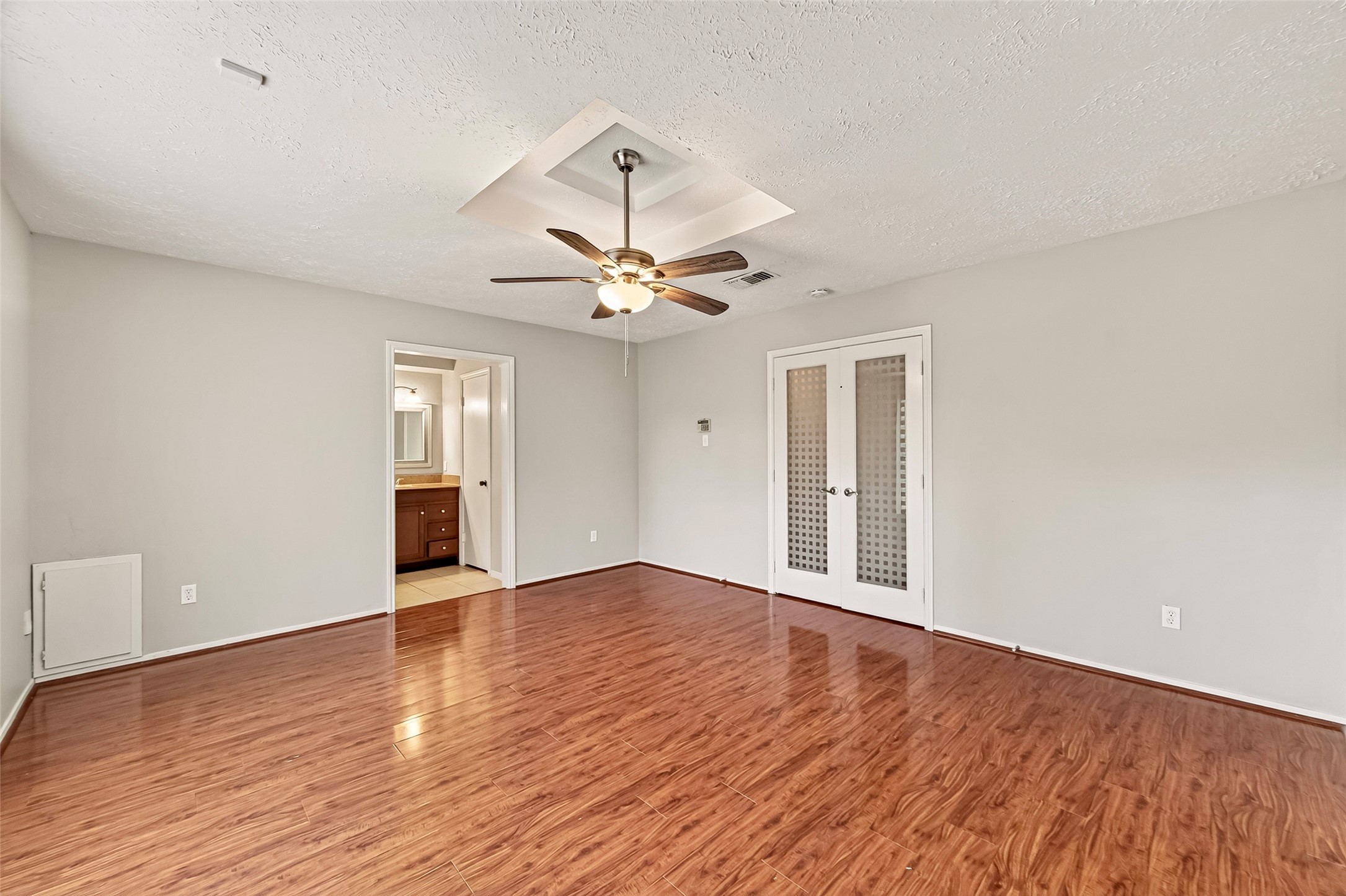 13511 Brook Hollow Drive Property Photo 22