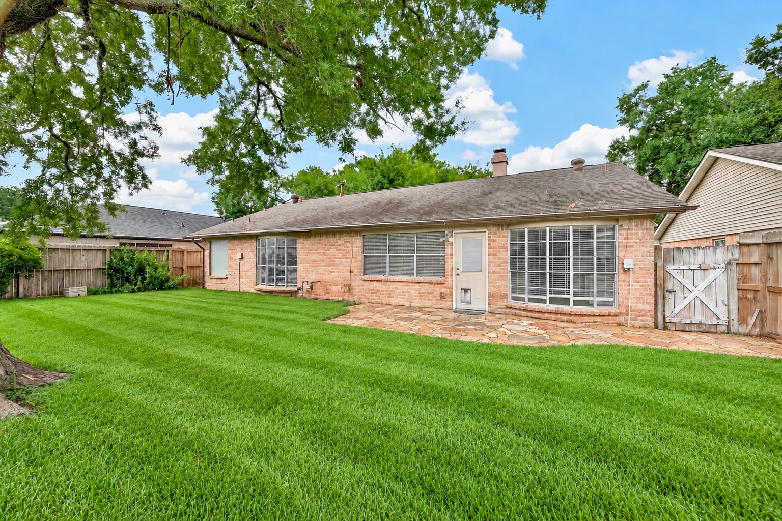 13511 Brook Hollow Drive Property Photo 31