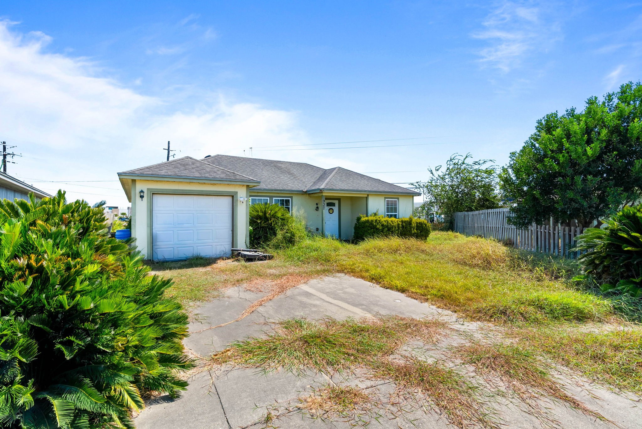 1937 Modesto Street Property Photo 2