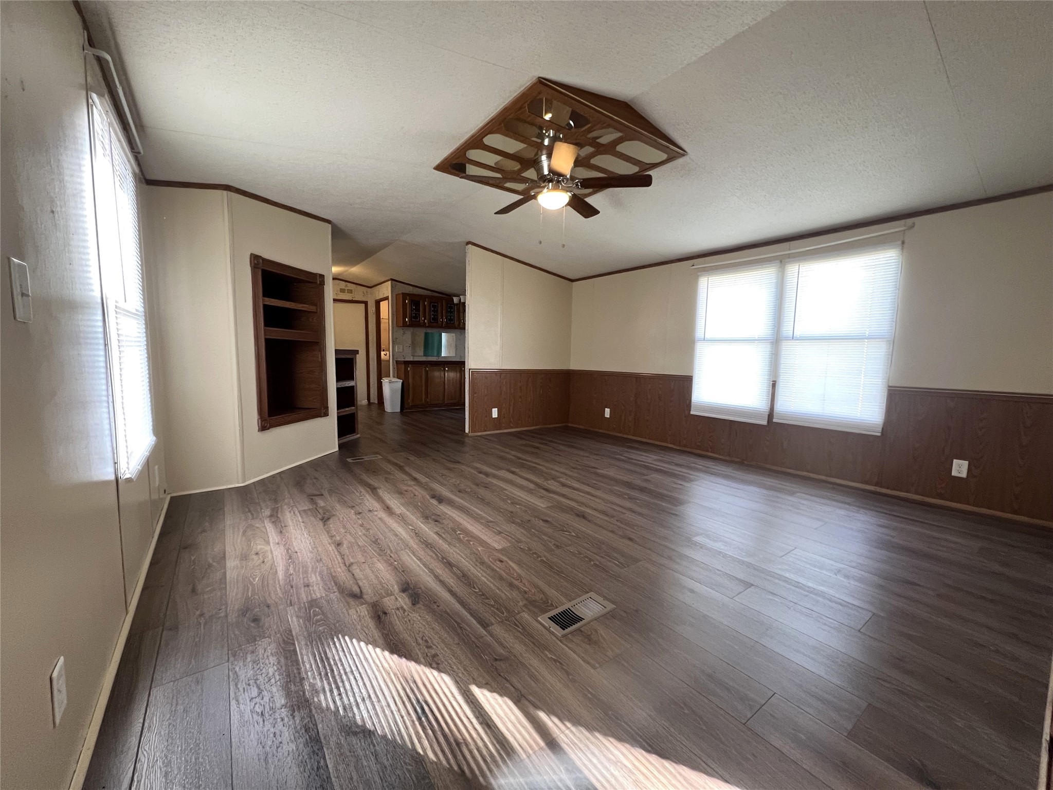 2304 Fm 980 Road Property Photo 6
