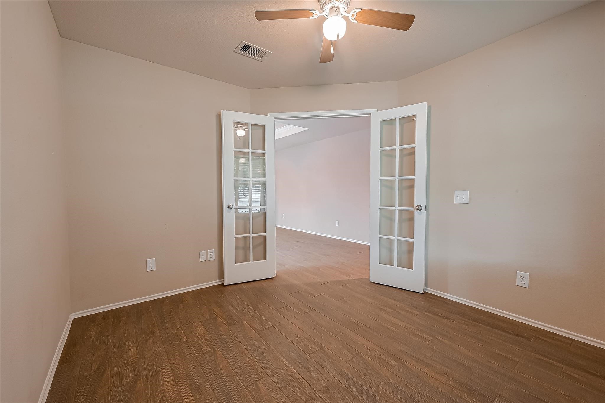 5822 Camelia Evergreen Lane Property Photo 14
