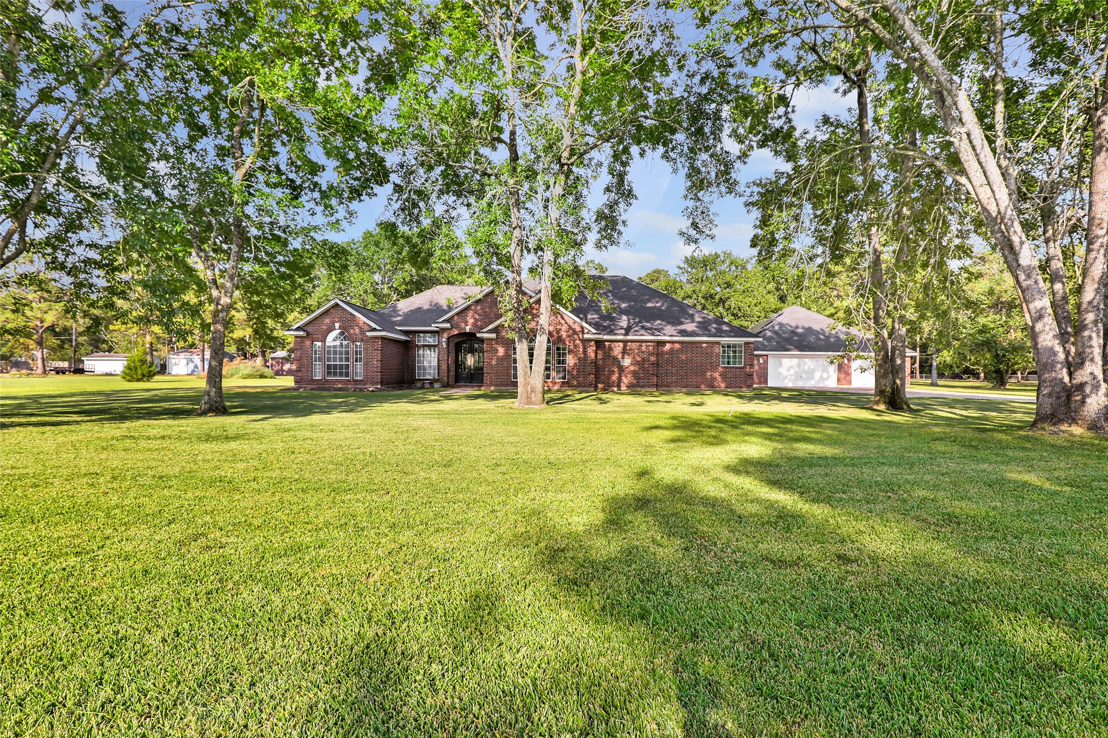 20007 Wig Wam Lane Property Photo 6