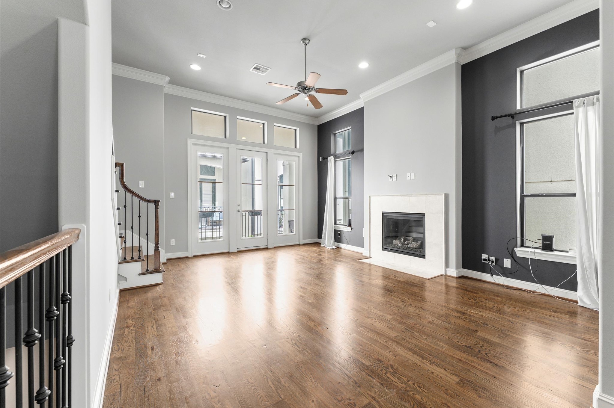 634 Nagle Street Property Photo 10
