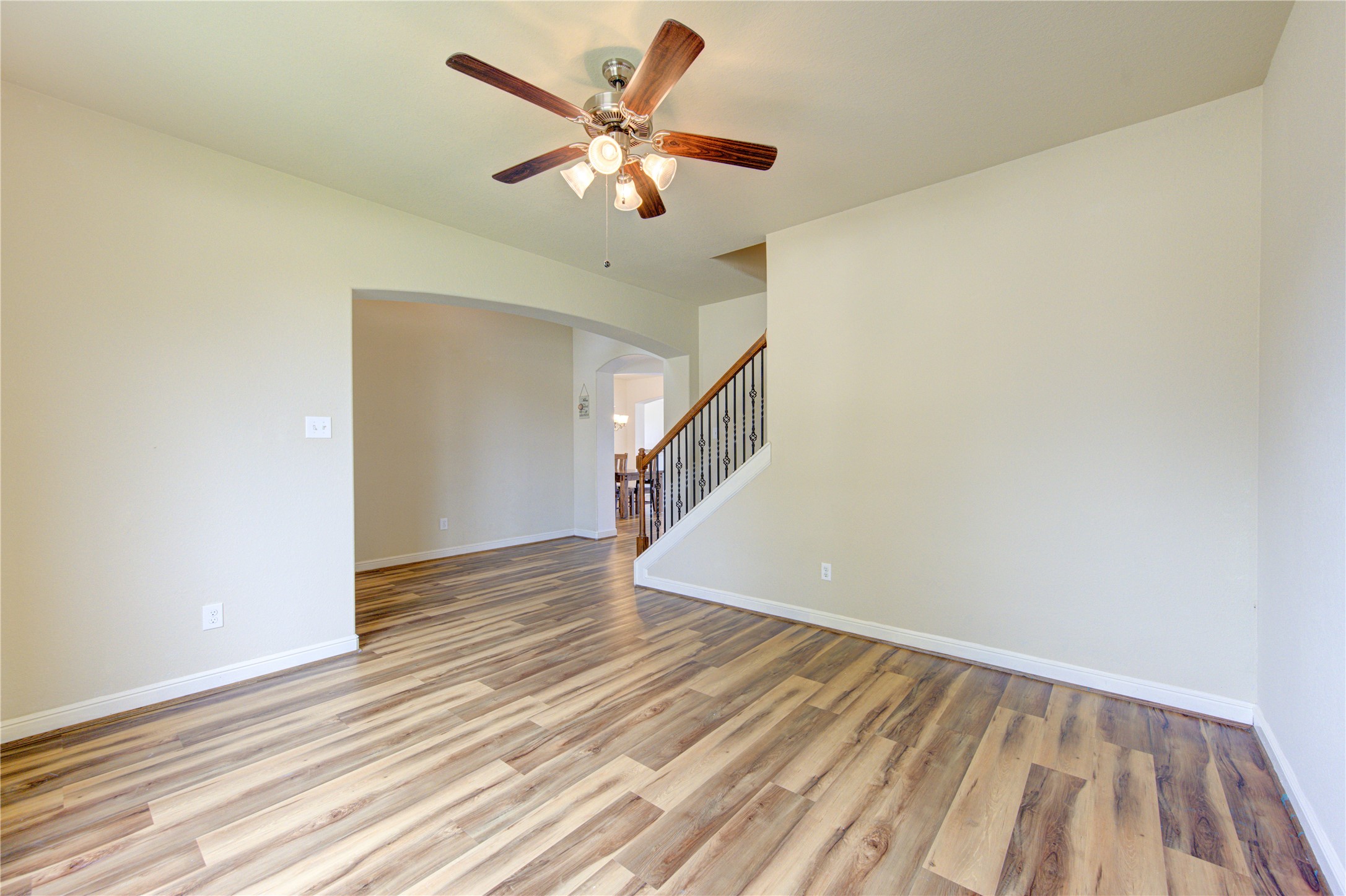 2823 Krenek Court Property Photo 5