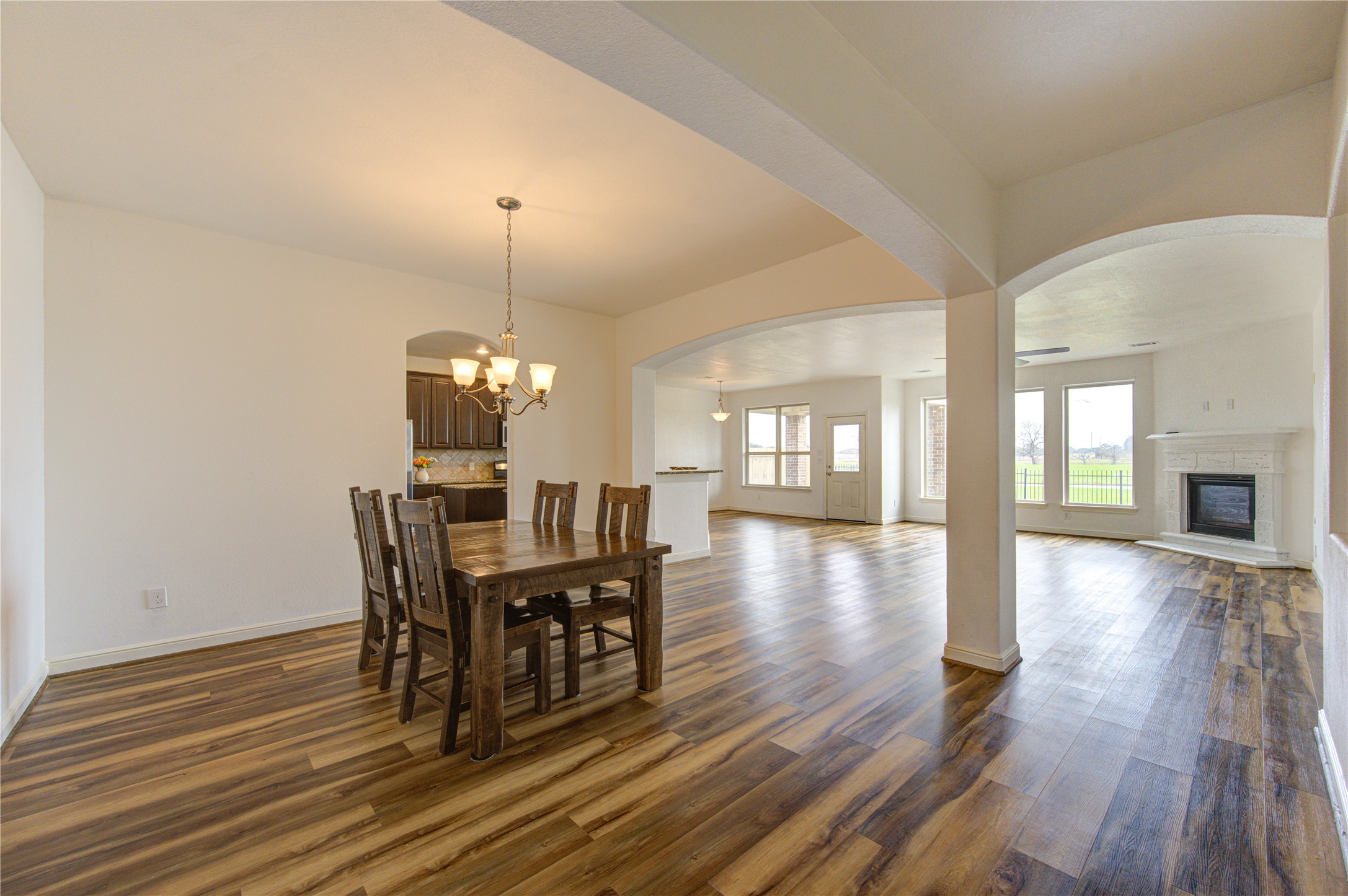 2823 Krenek Court Property Photo 6