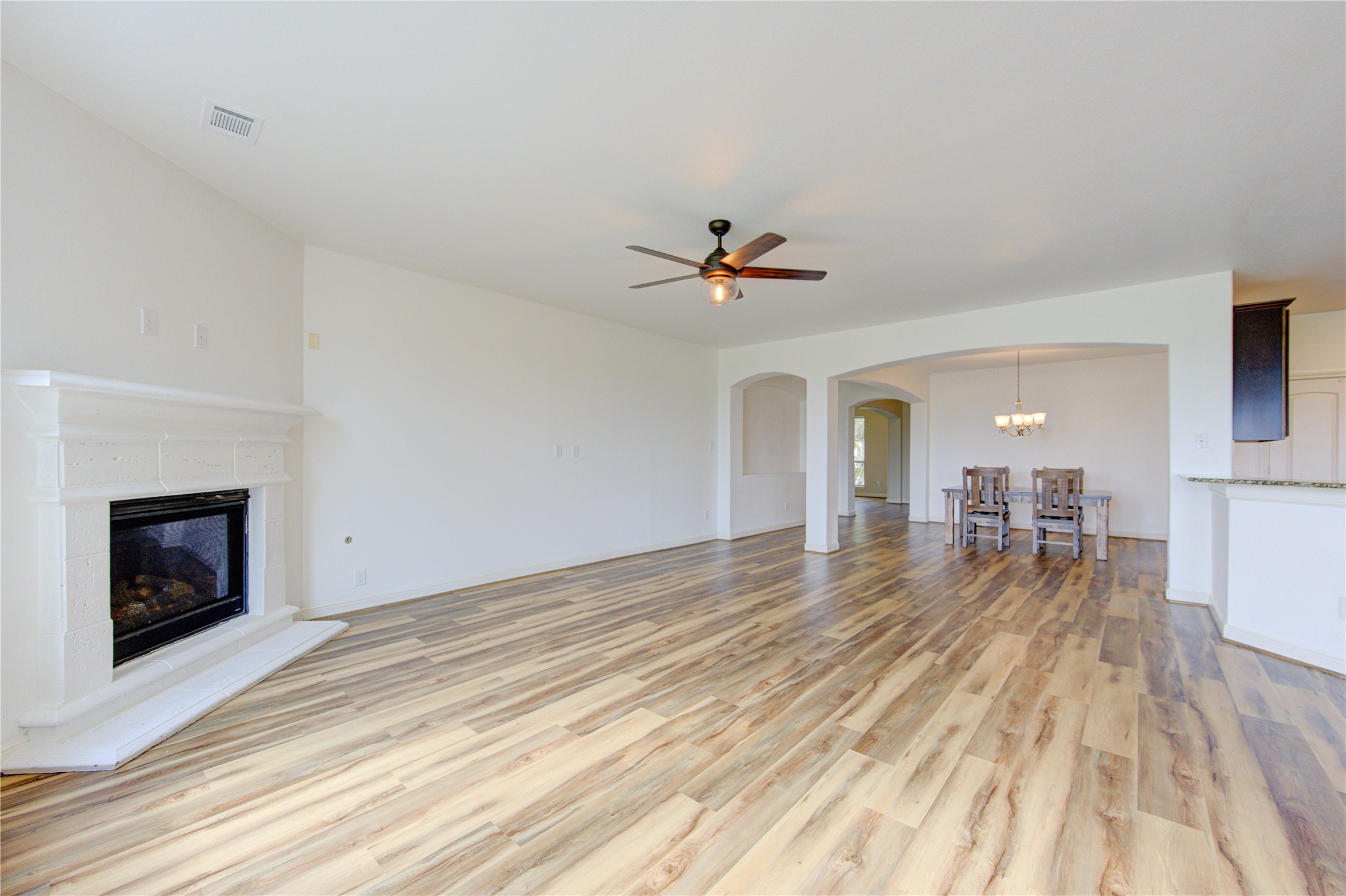 2823 Krenek Court Property Photo 10