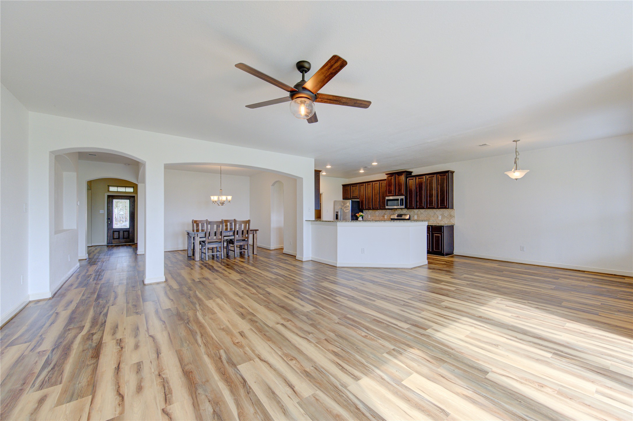 2823 Krenek Court Property Photo 12