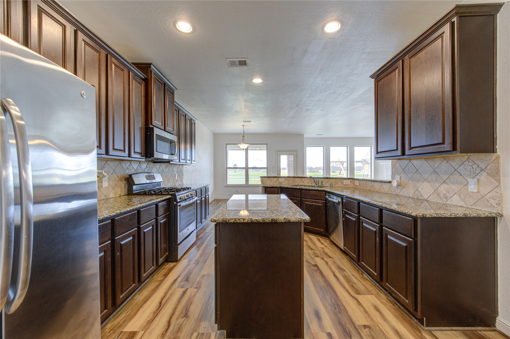 2823 Krenek Court Property Photo 17