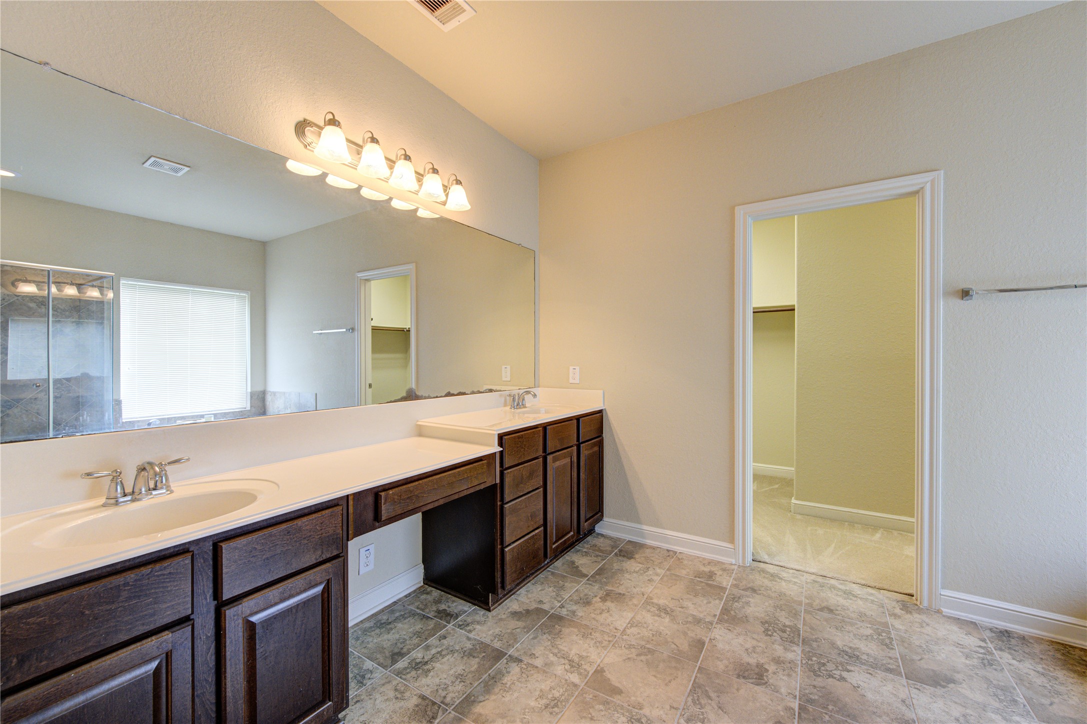 2823 Krenek Court Property Photo 25