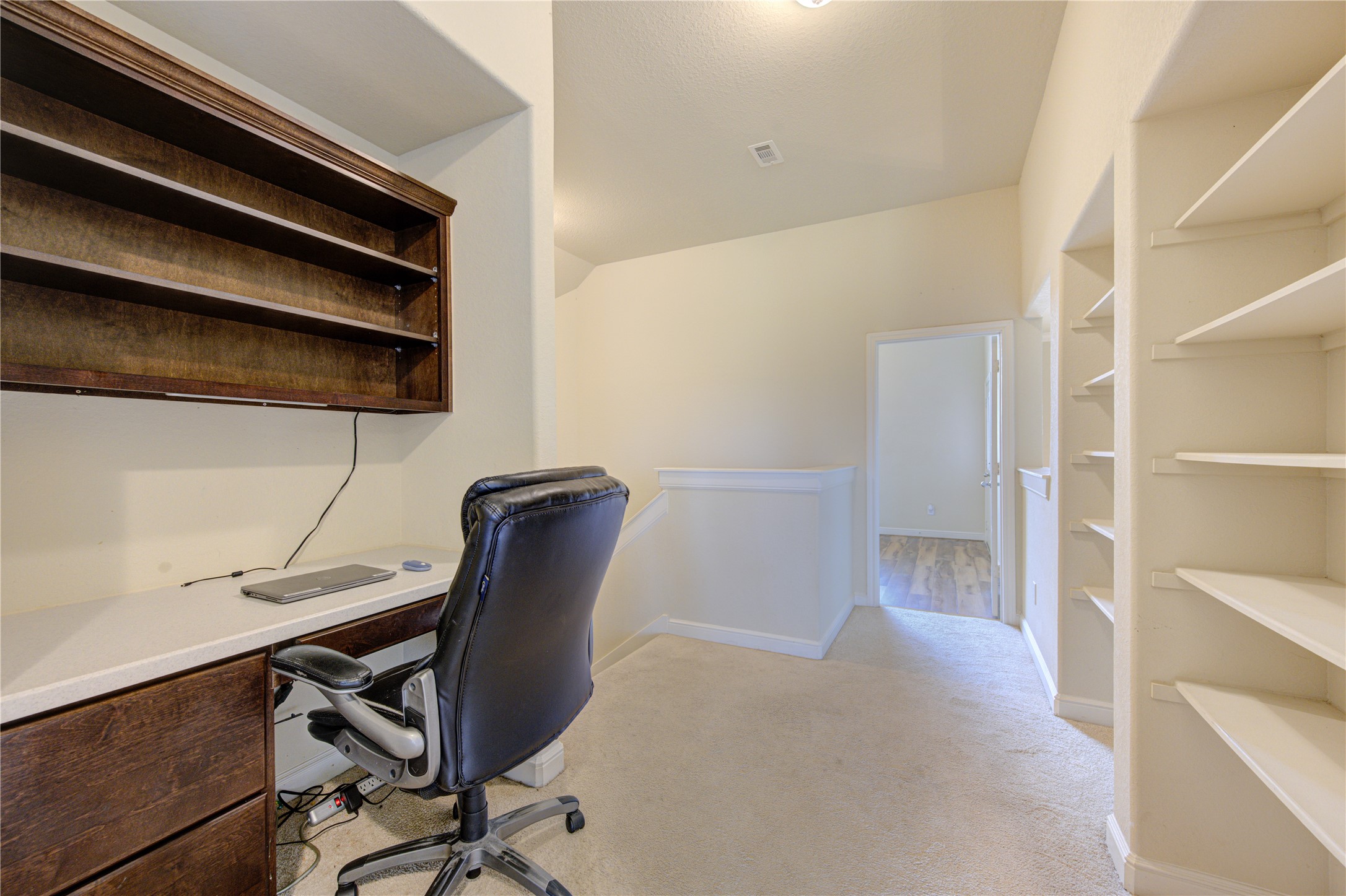 2823 Krenek Court Property Photo 32
