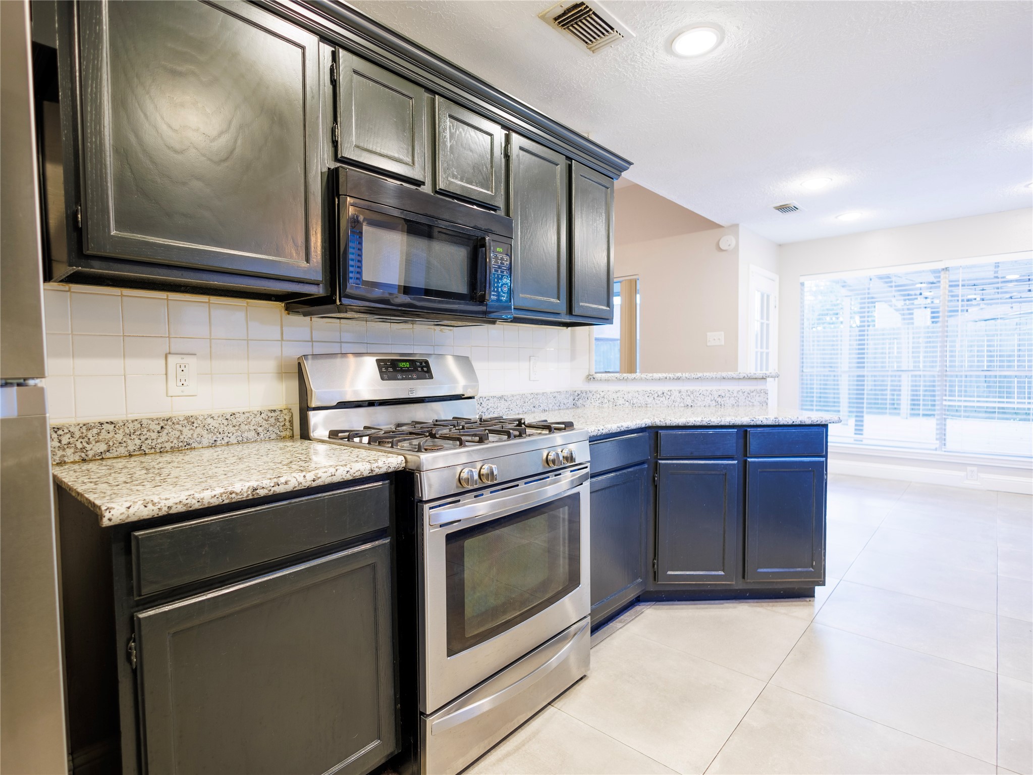 16307 Mulberry Run Court Property Photo 6