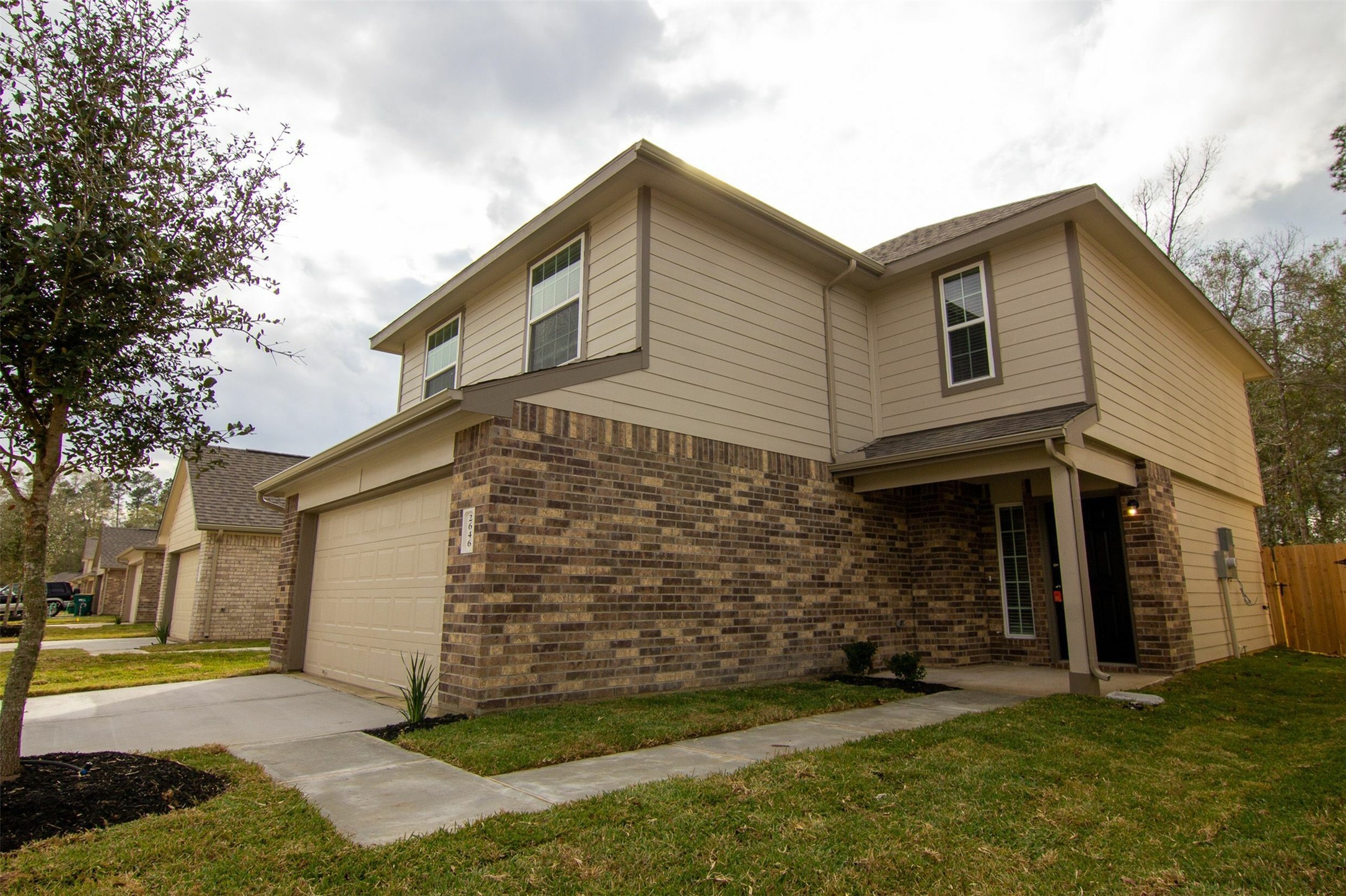 2646 Lina Drive Property Photo 2