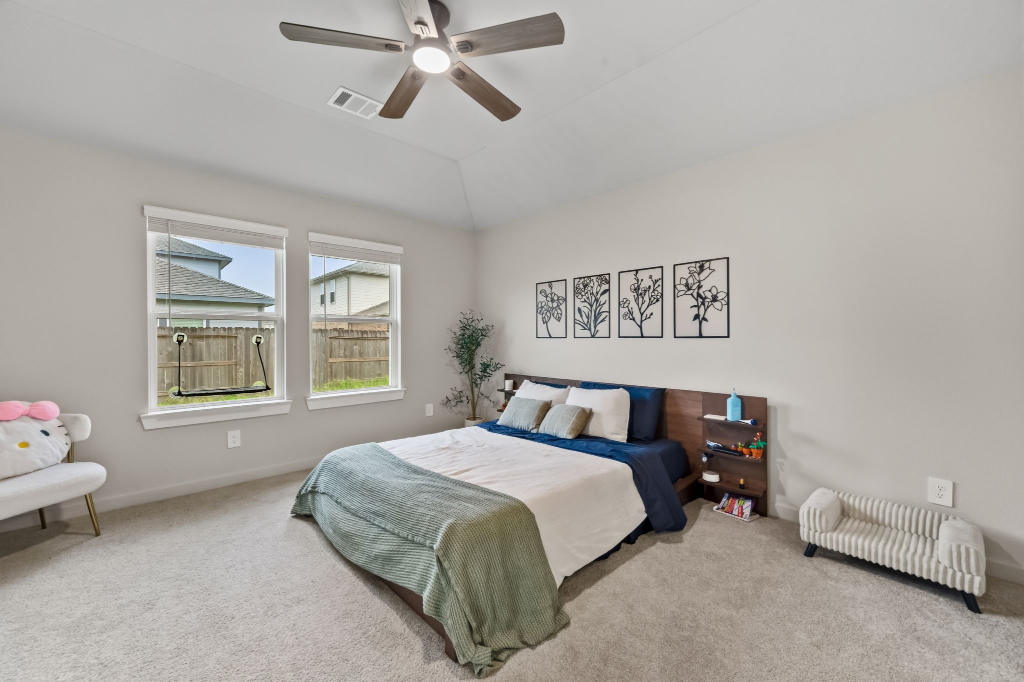 12007 Rushing Ridge Drive Property Photo 12