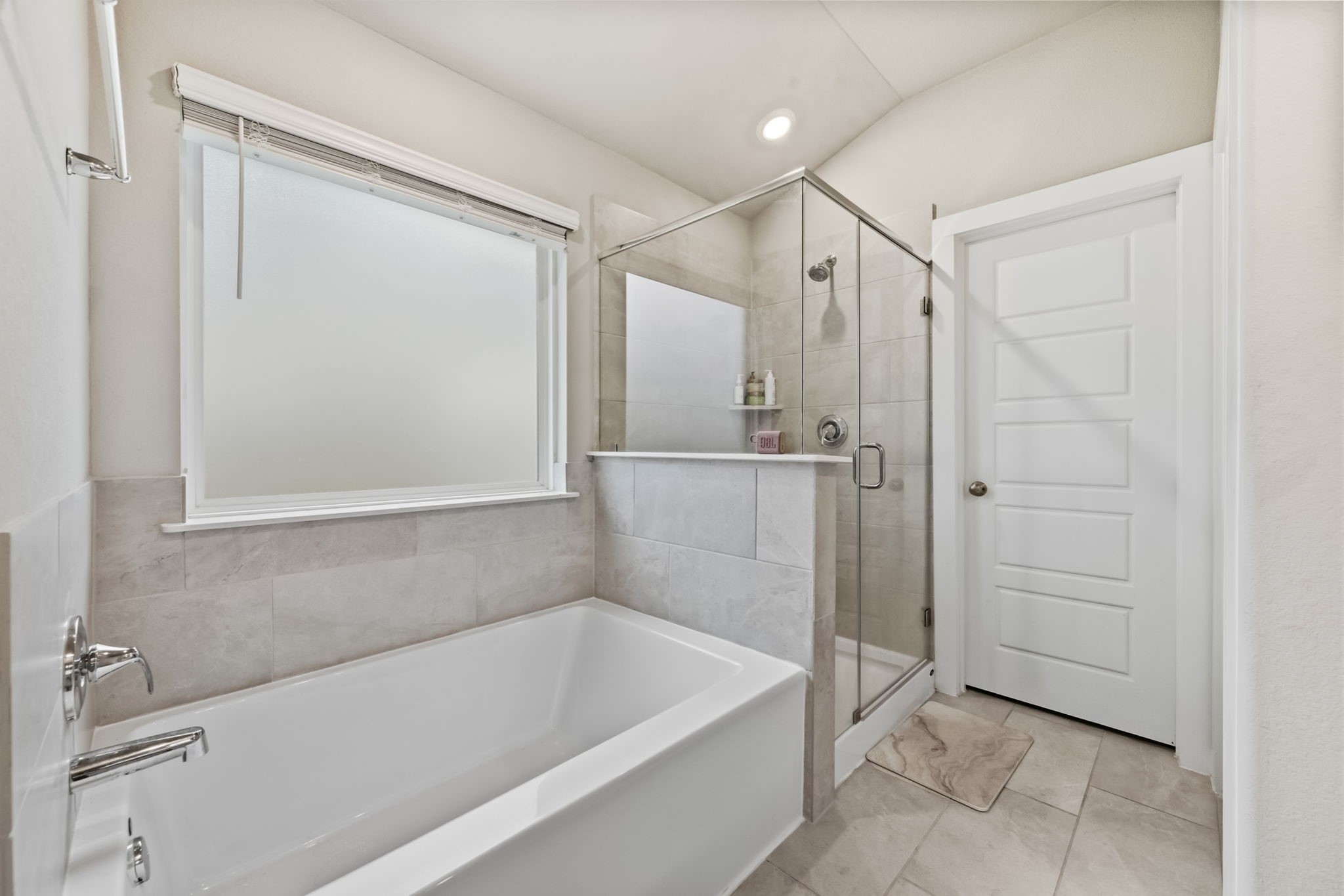12007 Rushing Ridge Drive Property Photo 14