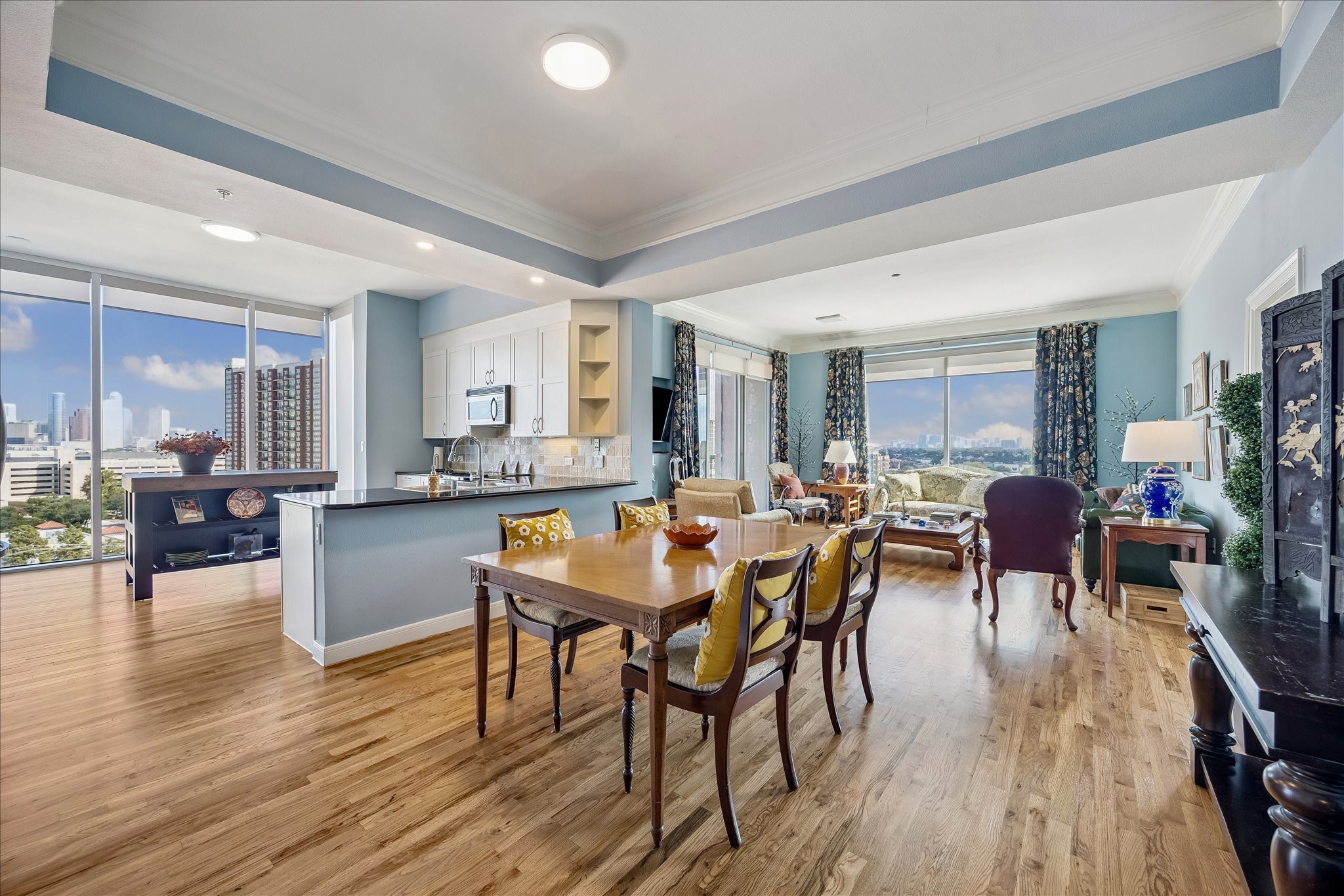 3333 Allen Parkway 1102 Property Photo 1
