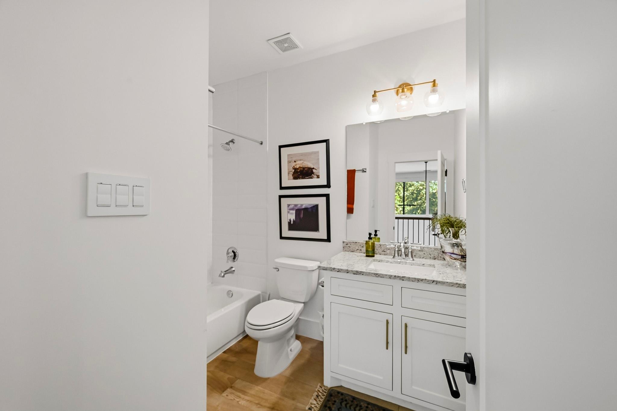 1554 Sue Barnett Drive, Houston Tx 77018 Property Photo 43
