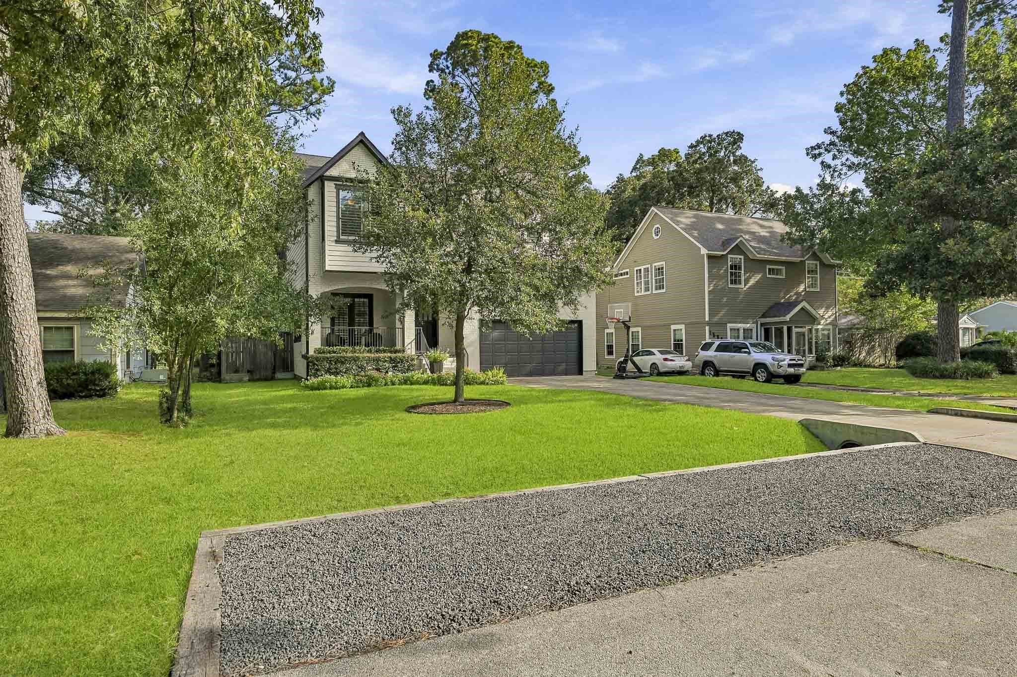 1554 Sue Barnett Drive Property Photo 48